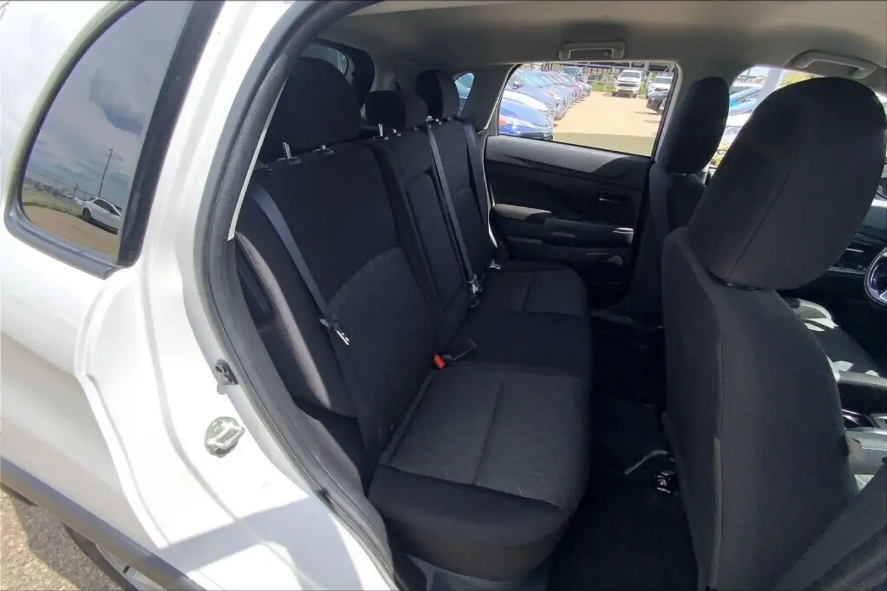 Mitsubishi RVR снимка Mitsubishi RVR