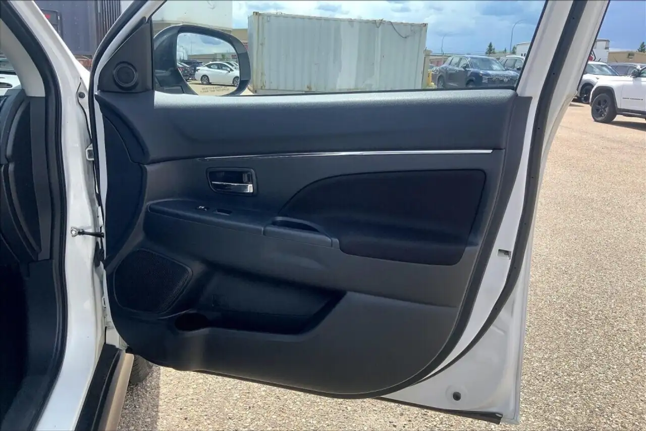 Mitsubishi RVR снимка Mitsubishi RVR