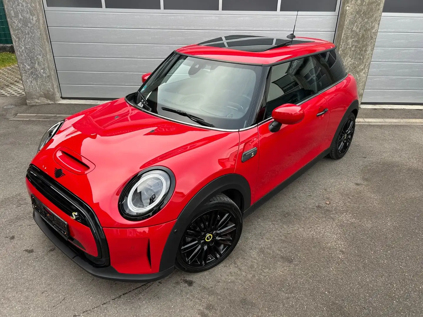 MINI Cooper SE "YOURS" Panorama HUD HiFi H&K LED Rot - 2