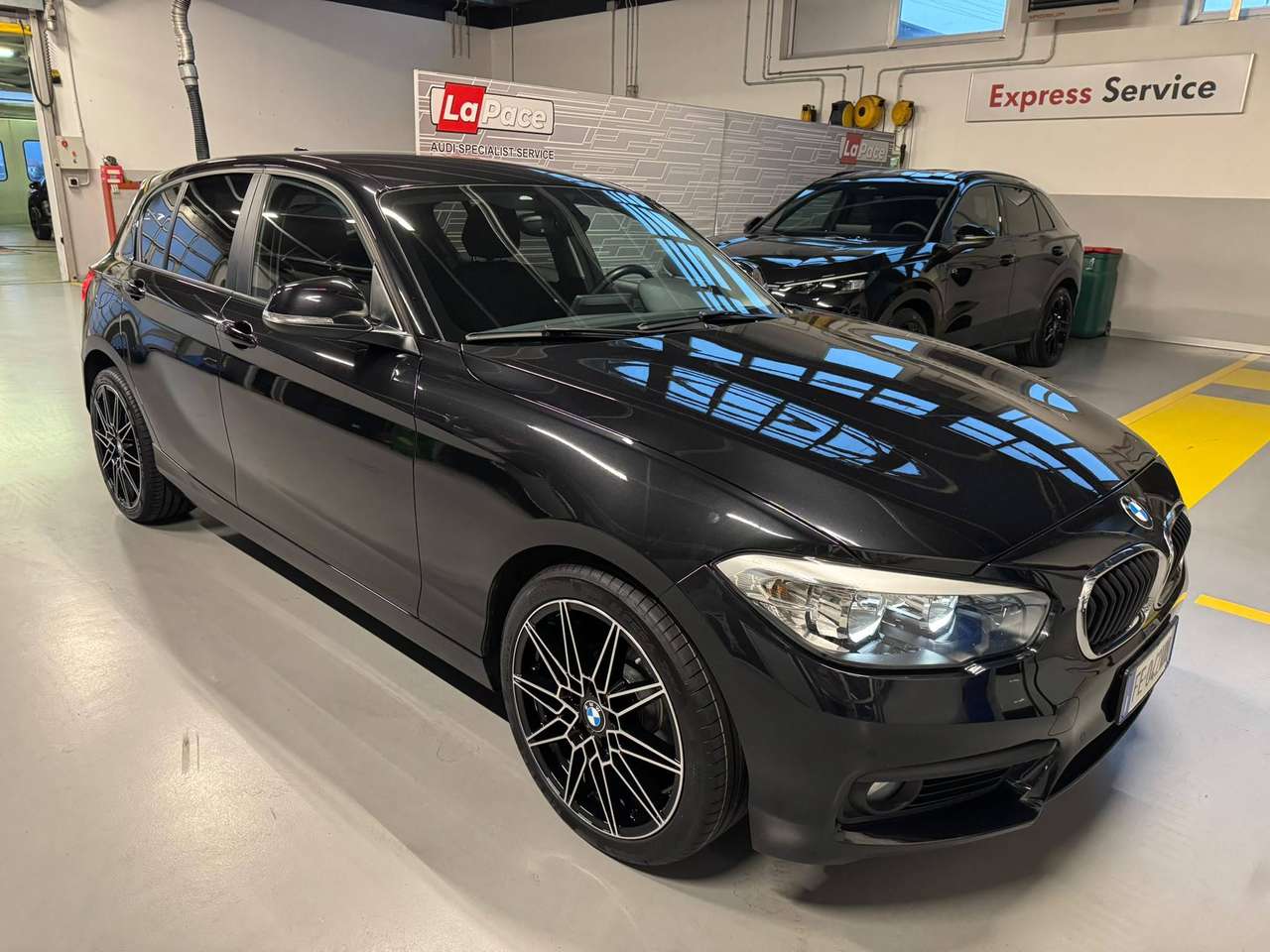 BMW 116 Serie 1 F/20-21 2015 116d Sport 5p auto