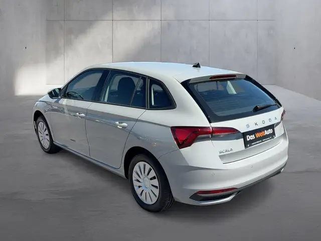 Skoda Scala view 3