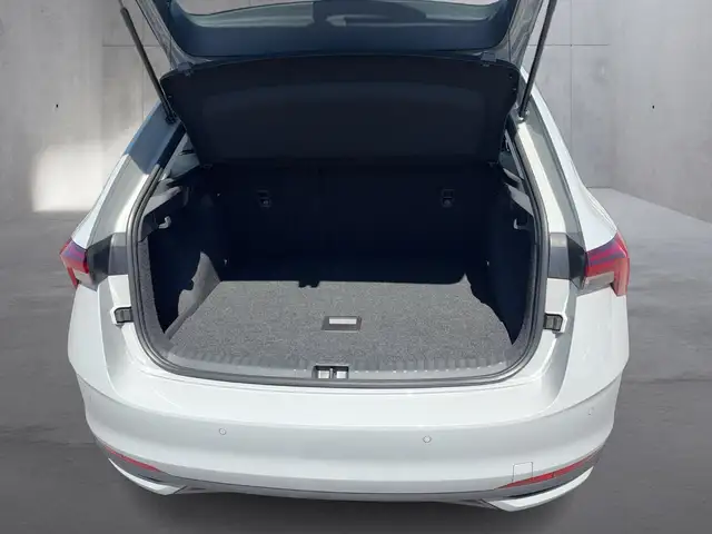 Skoda Scala view 13