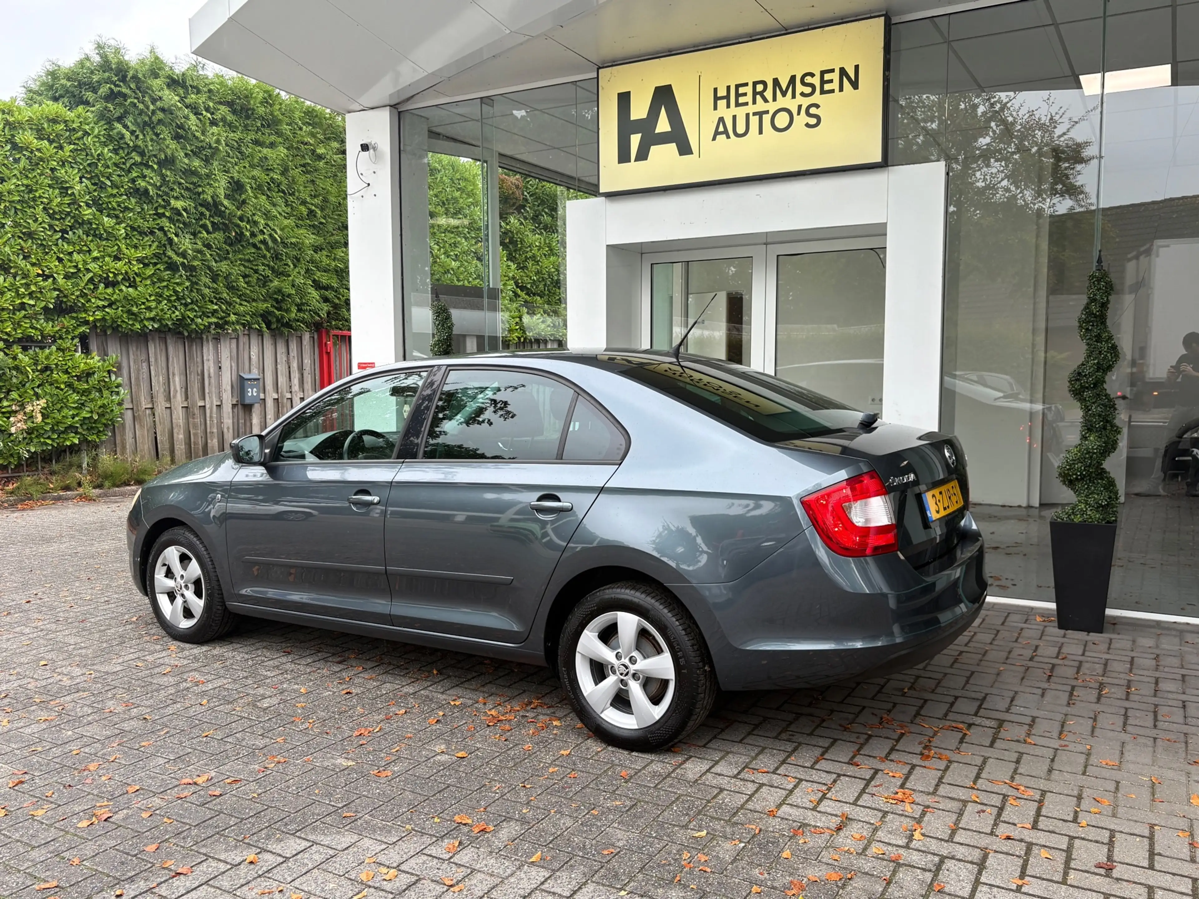 Skoda Rapid/Spaceback 1.2 TSI Businessline|1e eig|BlueTooth|Cruise| — photo 3