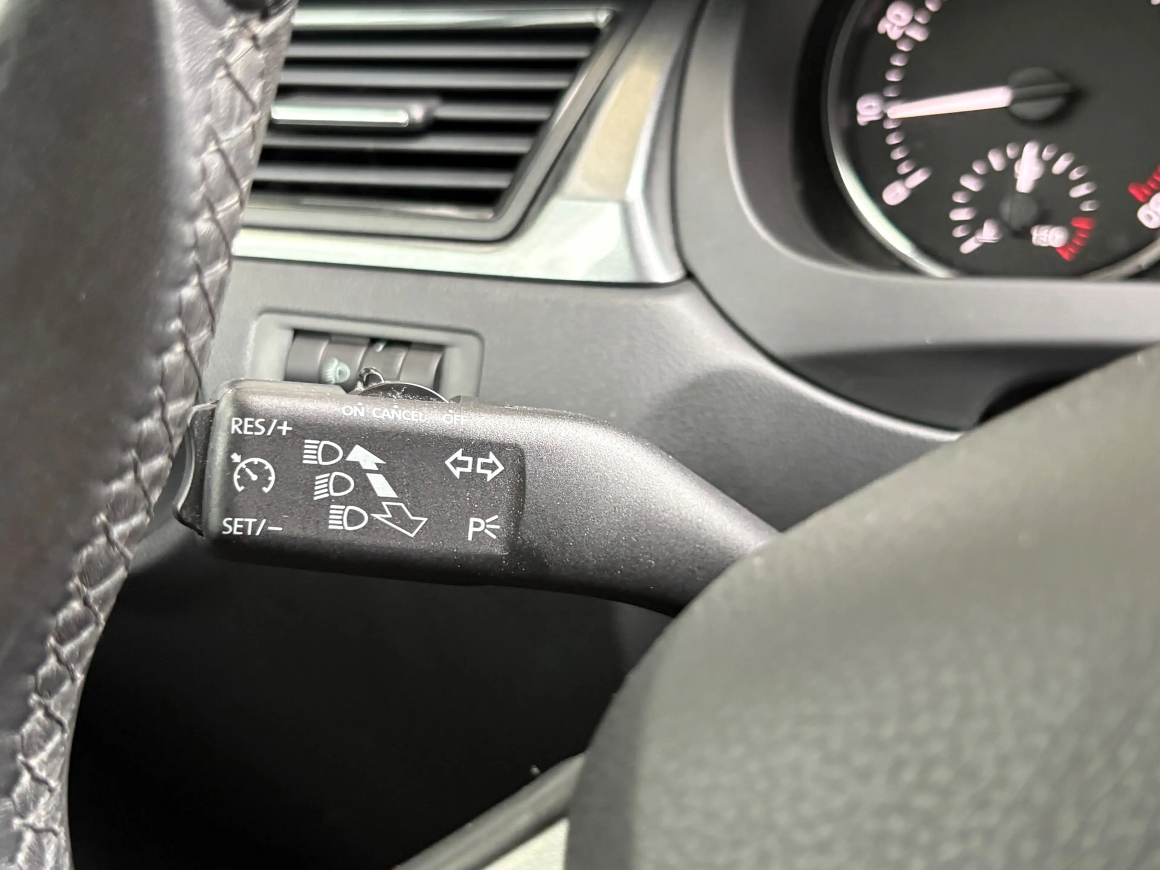 Skoda Rapid/Spaceback 1.2 TSI Businessline|1e eig|BlueTooth|Cruise| — photo 15