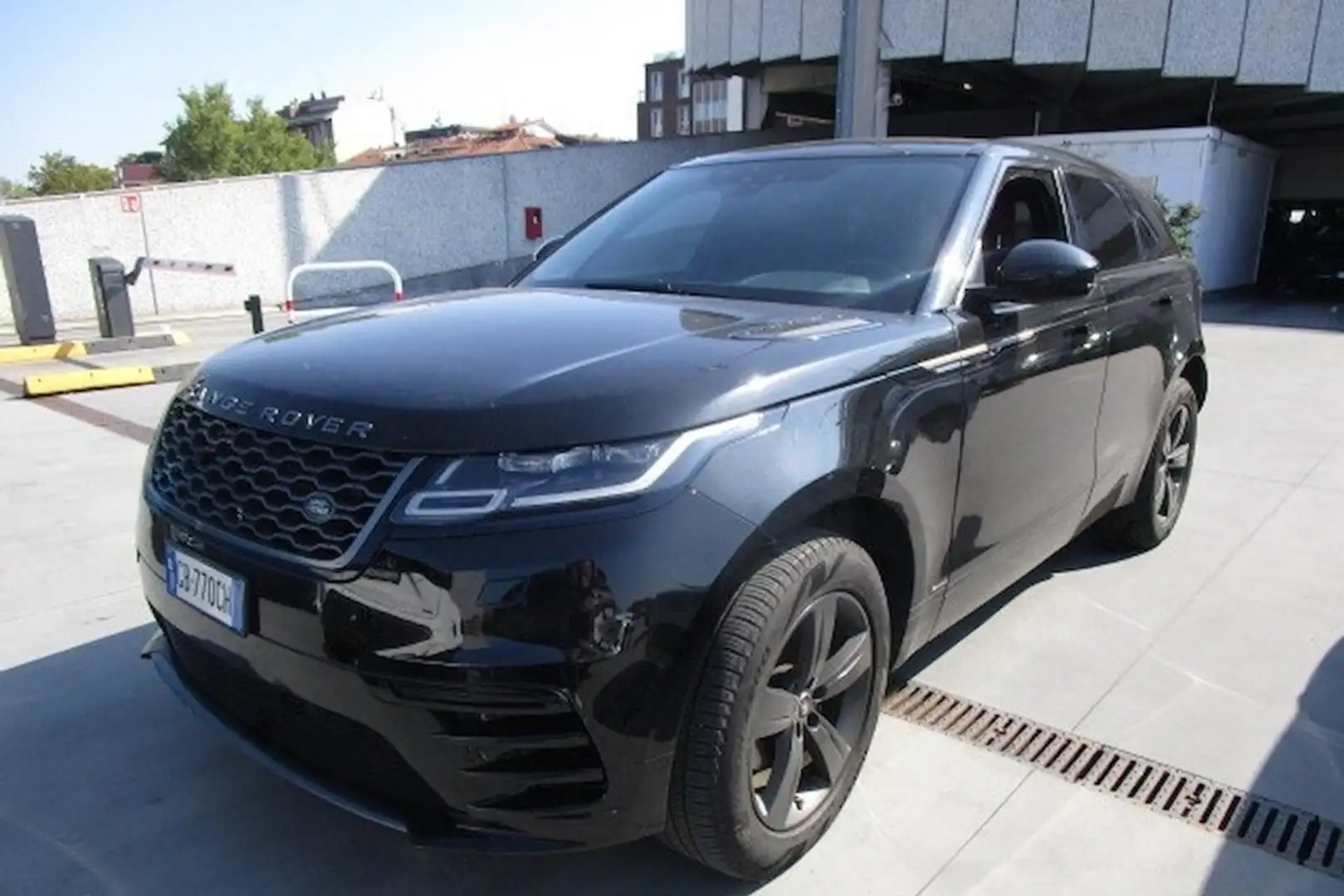 Land Rover Range Rover Velar RANGE ROVER VELAR 2.0D I4 240CV R-DYNAMIC S ( FARI Noir - 2