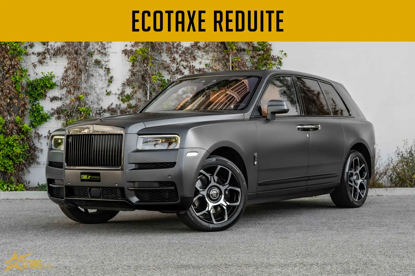 Rolls-Royce Cullinan BLACK BADGE Grau - 1