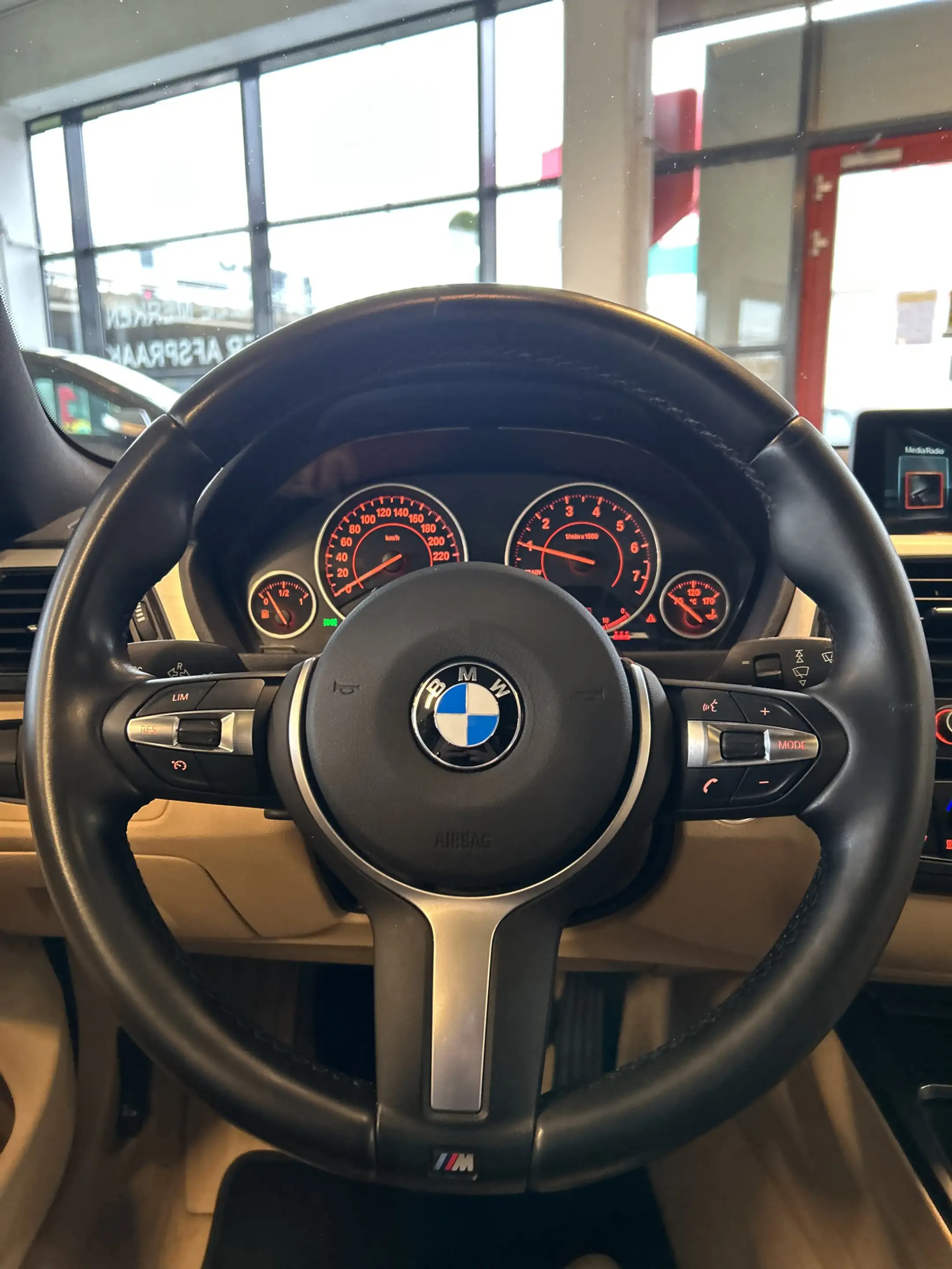 BMW 418 4-serie Gran Coupé 418i Individual M-pakket Schuif — photo 11