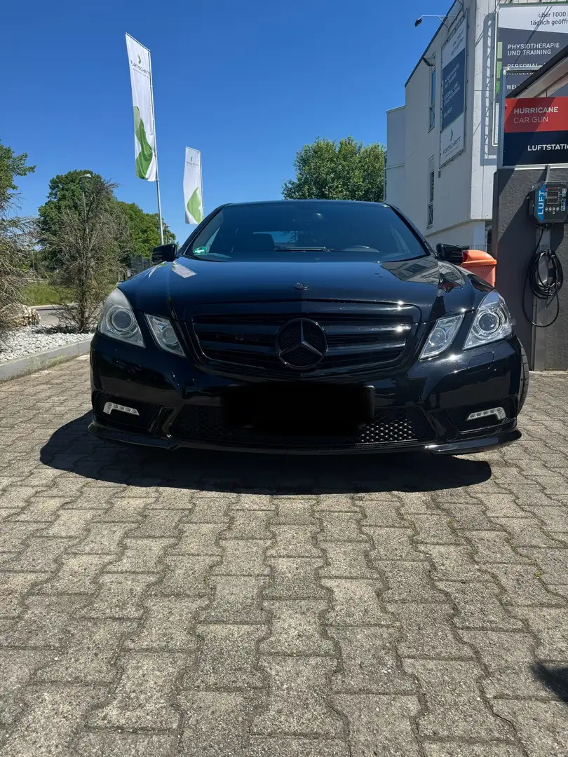 Mercedes-Benz E 350 E 350 CGI AMG Schwarz - 1
