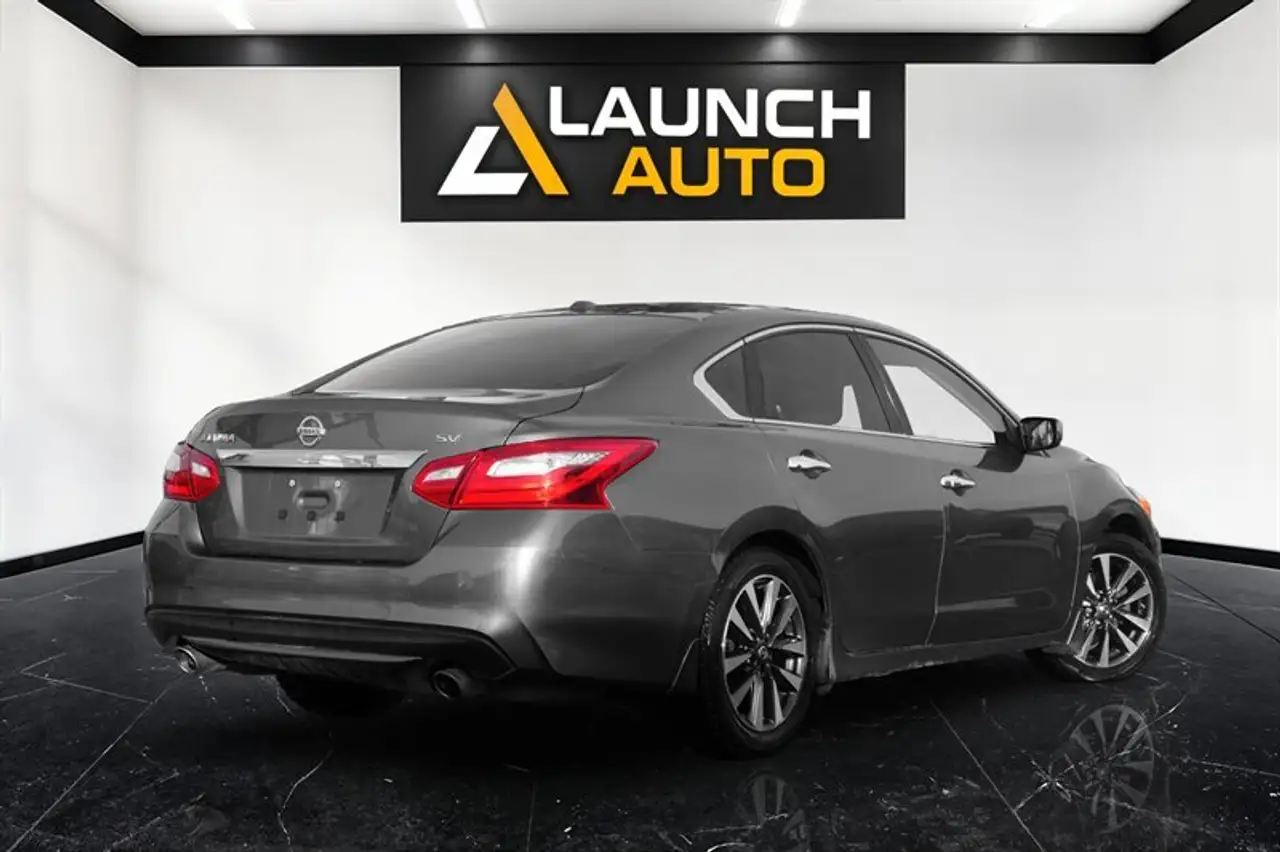 Nissan Altima снимка Nissan Altima