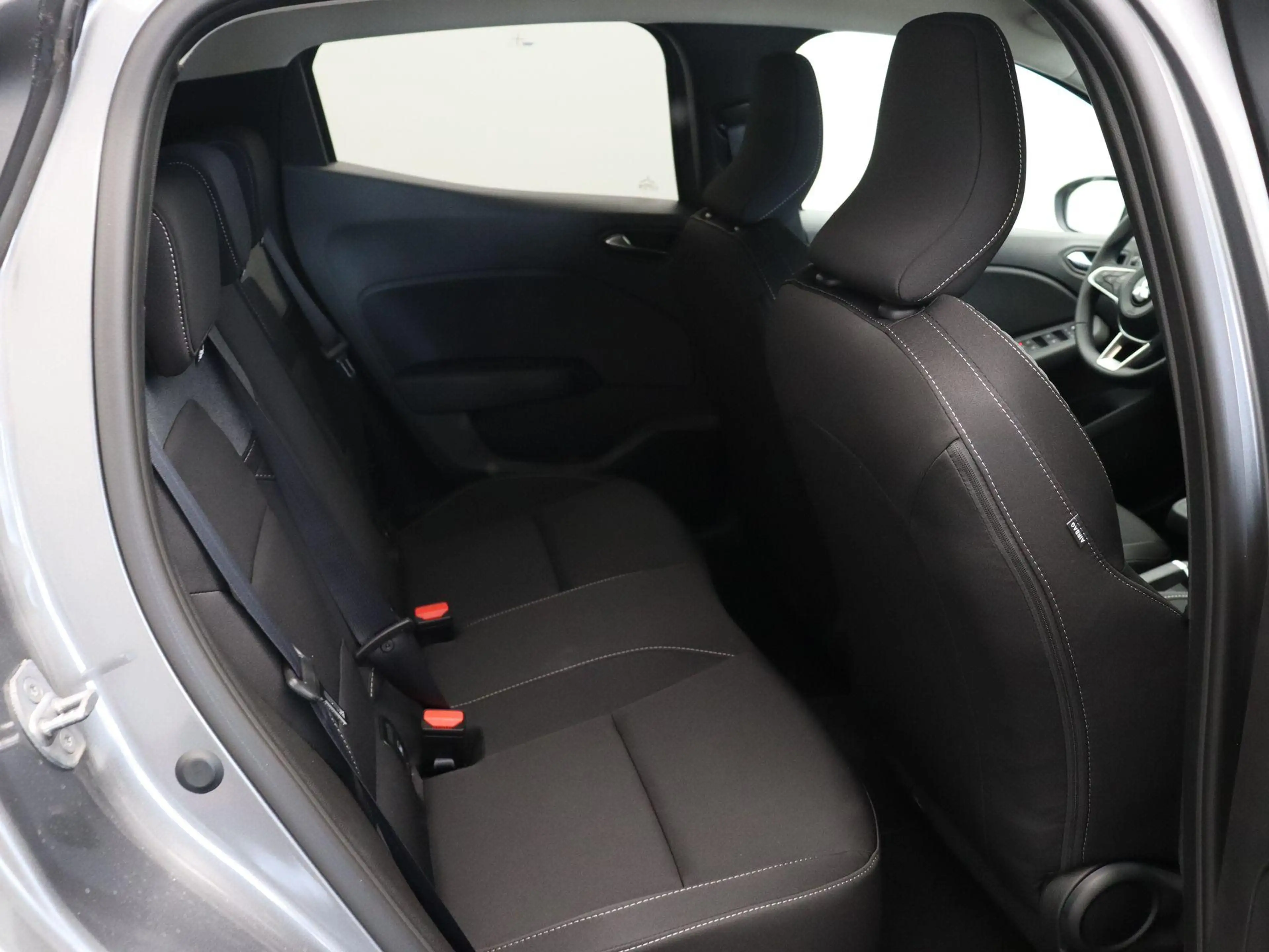 Mitsubishi Colt 1.6 HEV Intense | Achteruitrijcamera | Automaat | — photo 8
