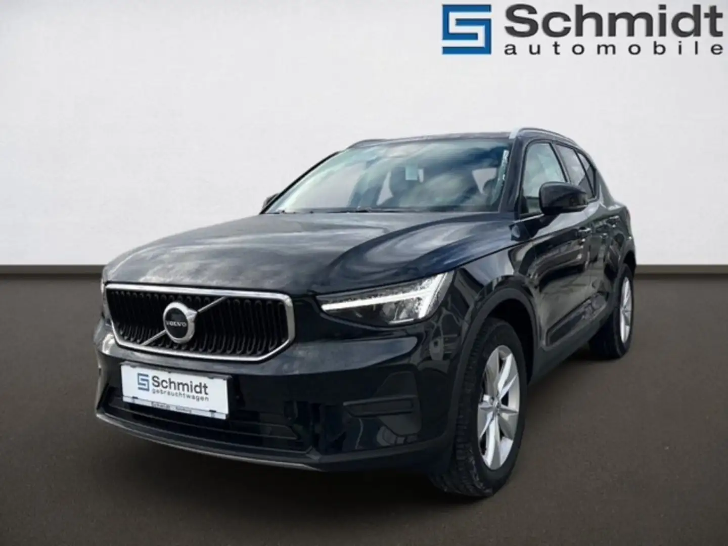 Volvo XC40 Core, B3 Mild Hybrid, Benzin Nero - 1