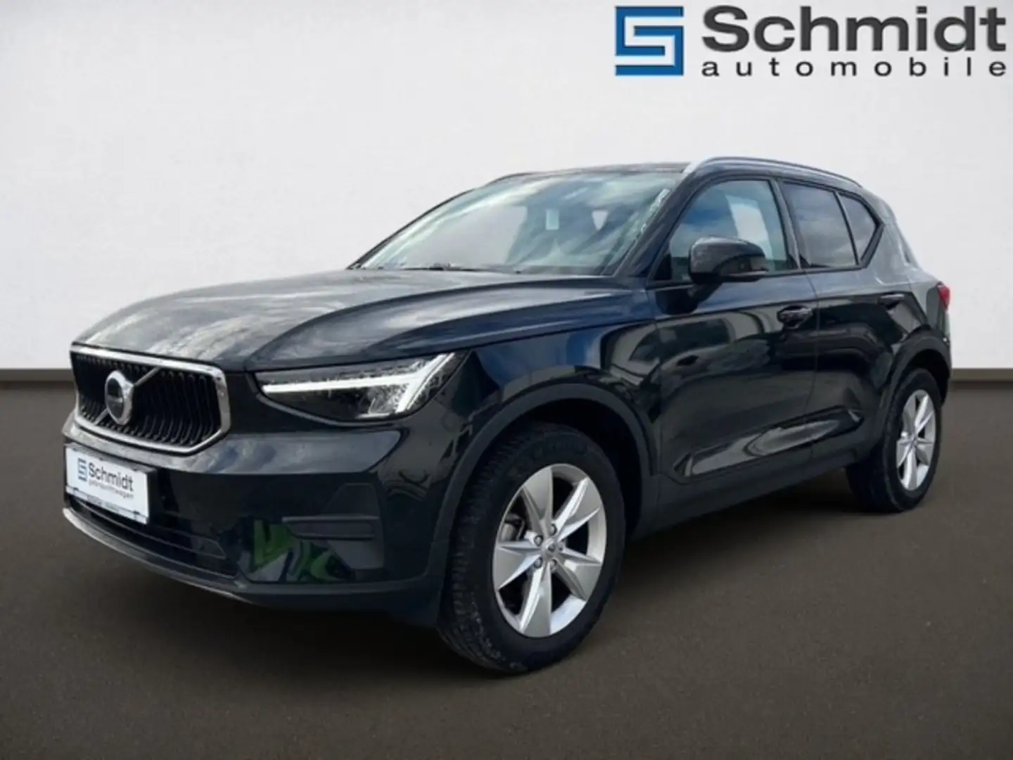 Volvo XC40 Core, B3 Mild Hybrid, Benzin Nero - 2