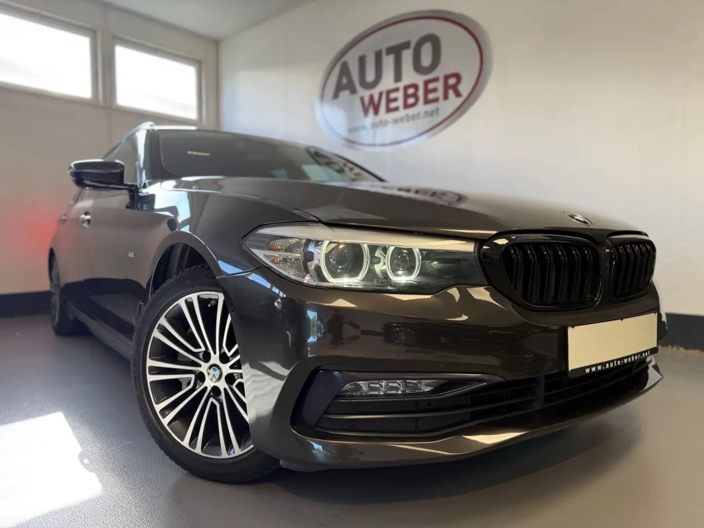 BMW 525 D A TOUR SPORT LINE*LUFTF.*VIRTUAL C.*LED*F1 Bruin - 1