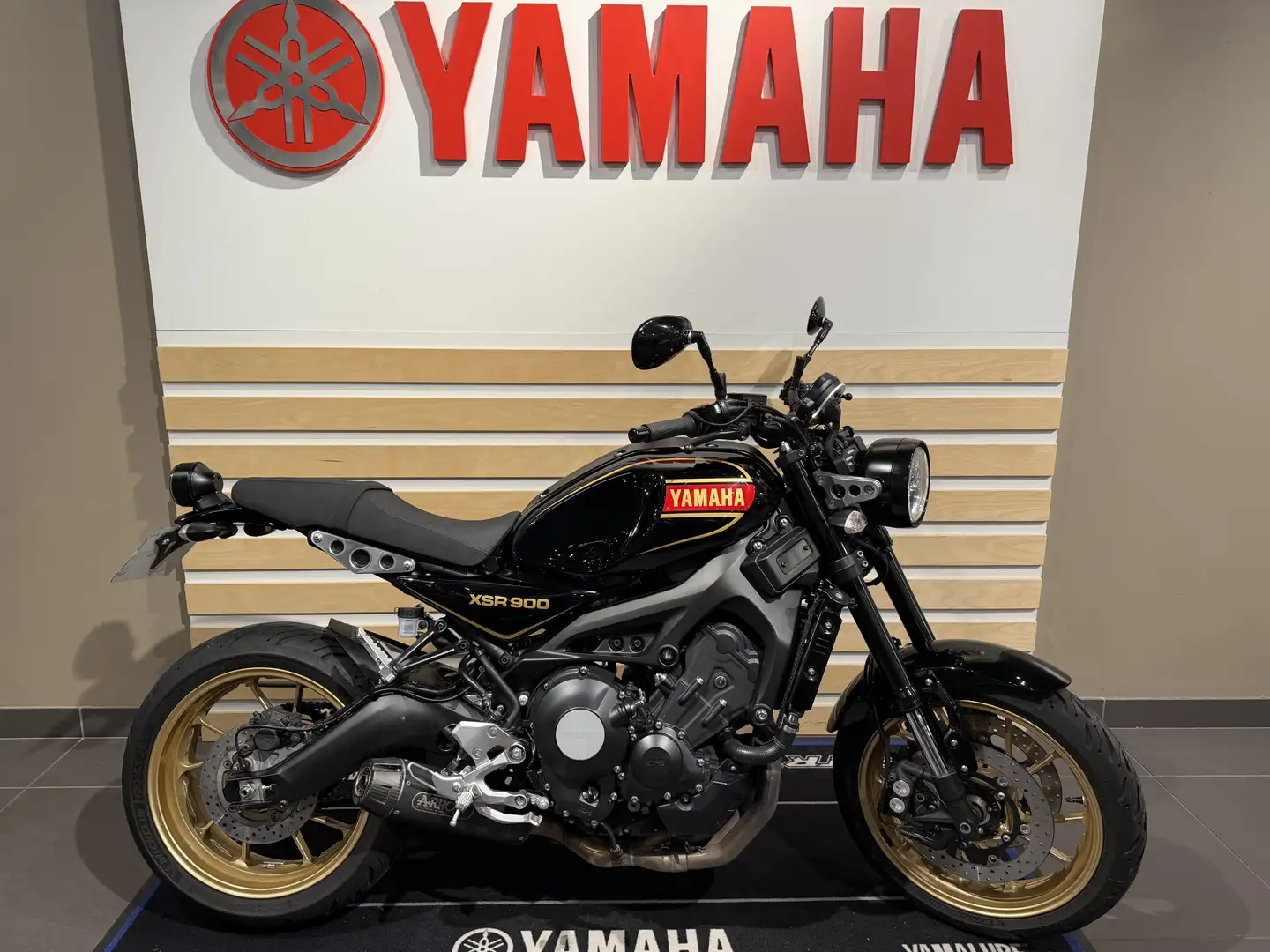 Yamaha XSR 900 - 1