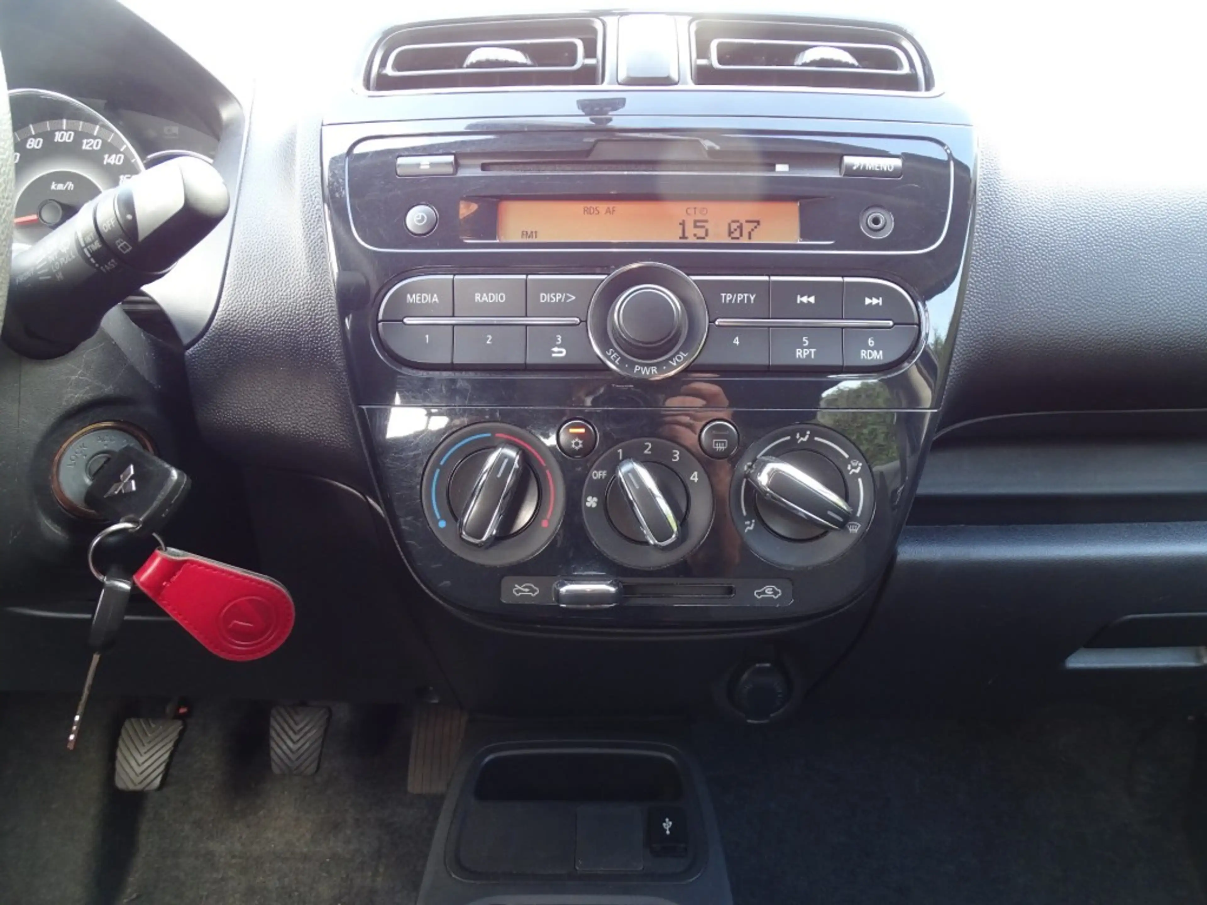 Mitsubishi Space Star 1.0 COOL+-74015 Km-Airco-Aux — photo 10