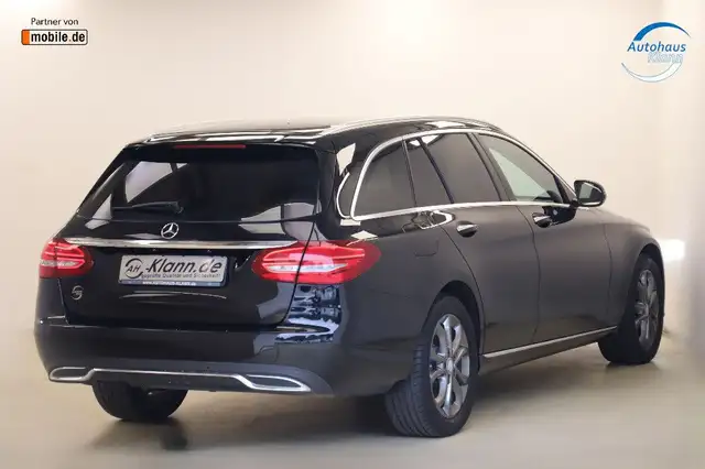 Mercedes-Benz C-Class view 6