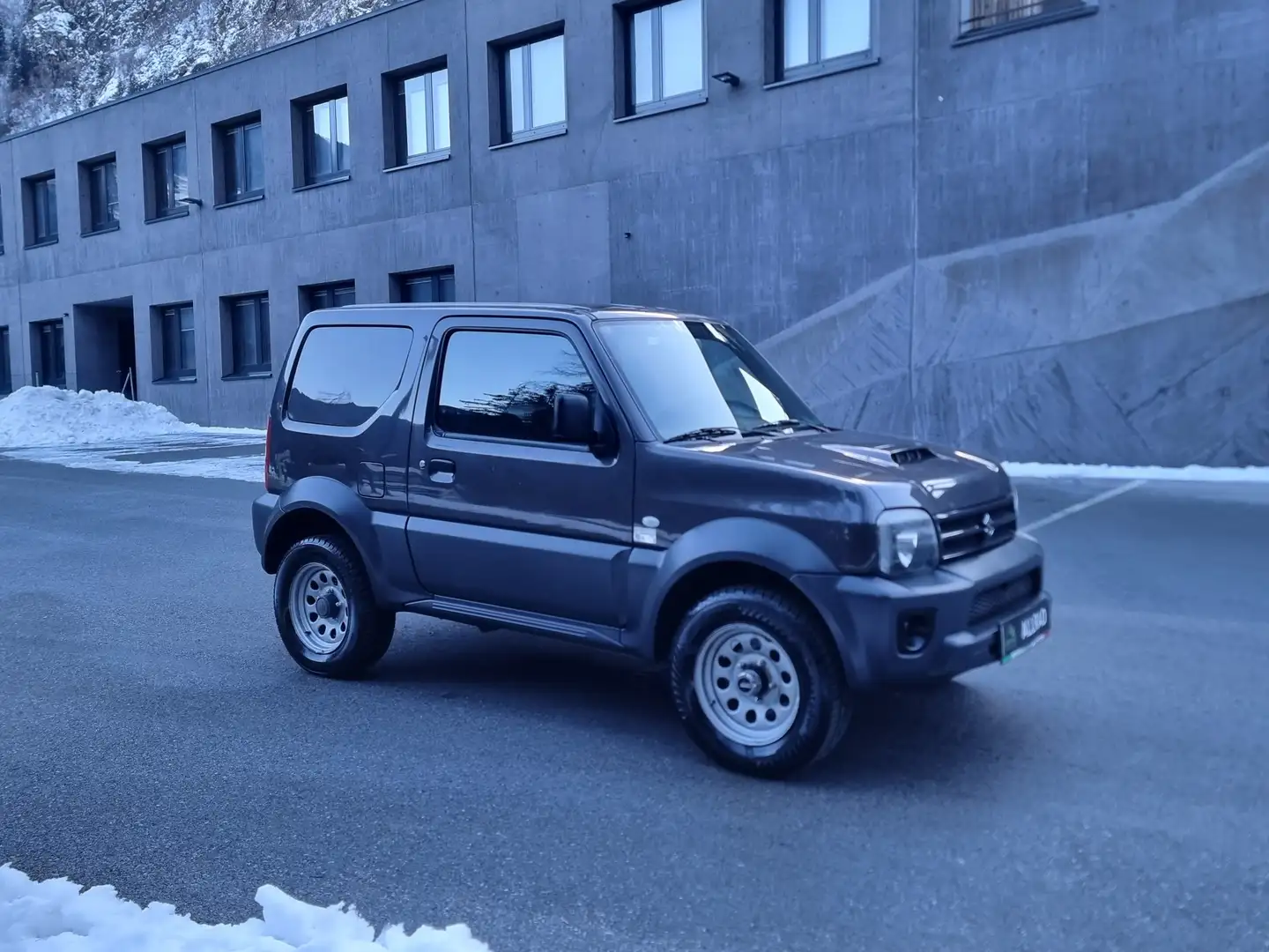 Suzuki Jimny Jimny 1,3 V **Pickerl-neu**WENIG-KM** - 1