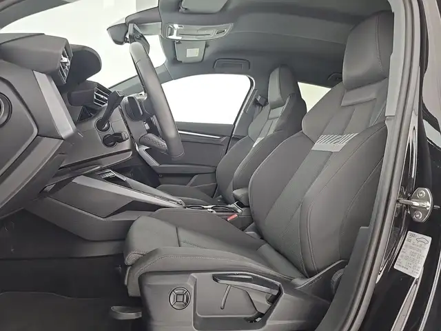 Audi A3 view 9