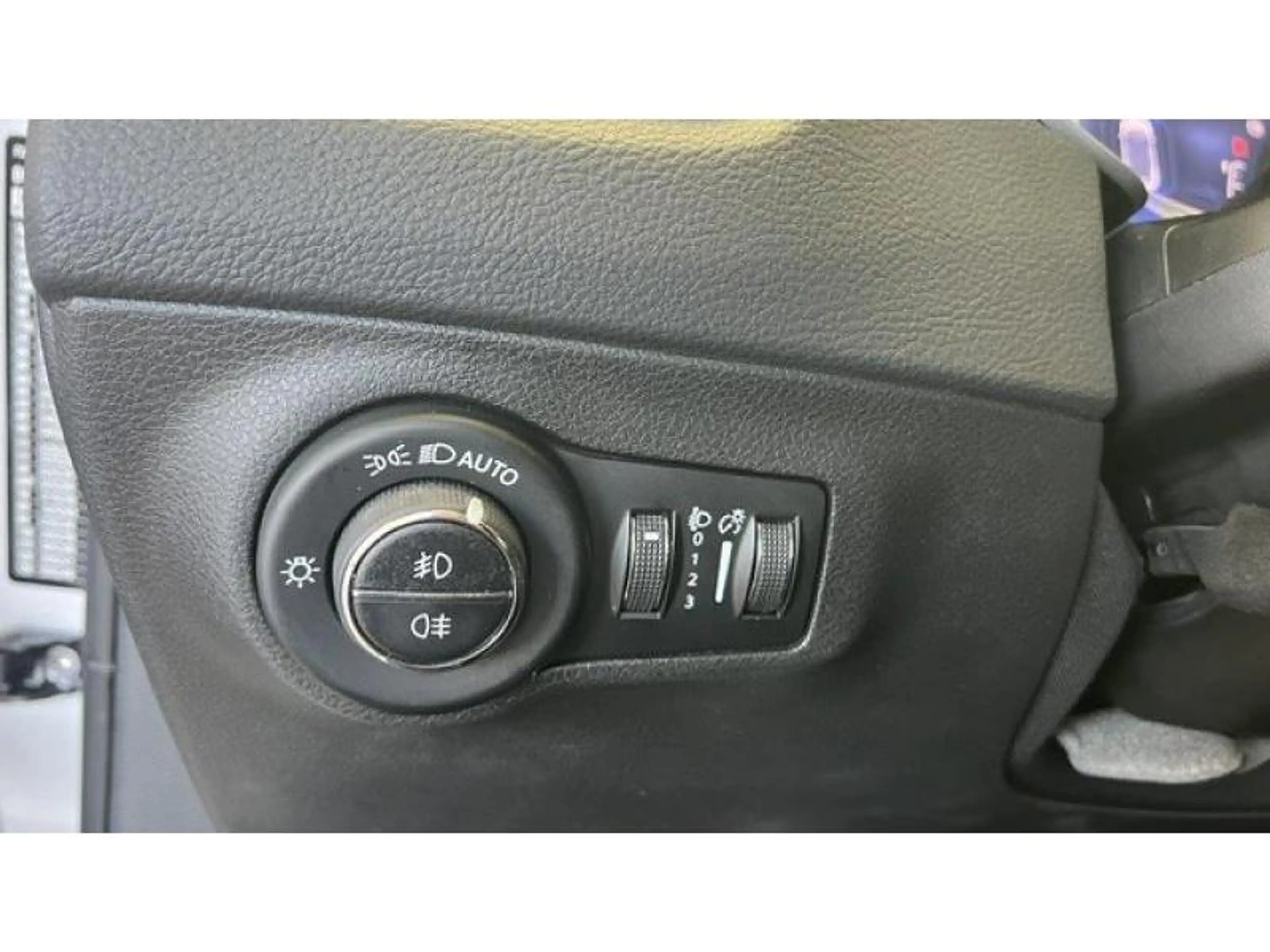Jeep Compass Limited *Automatique* — photo 10