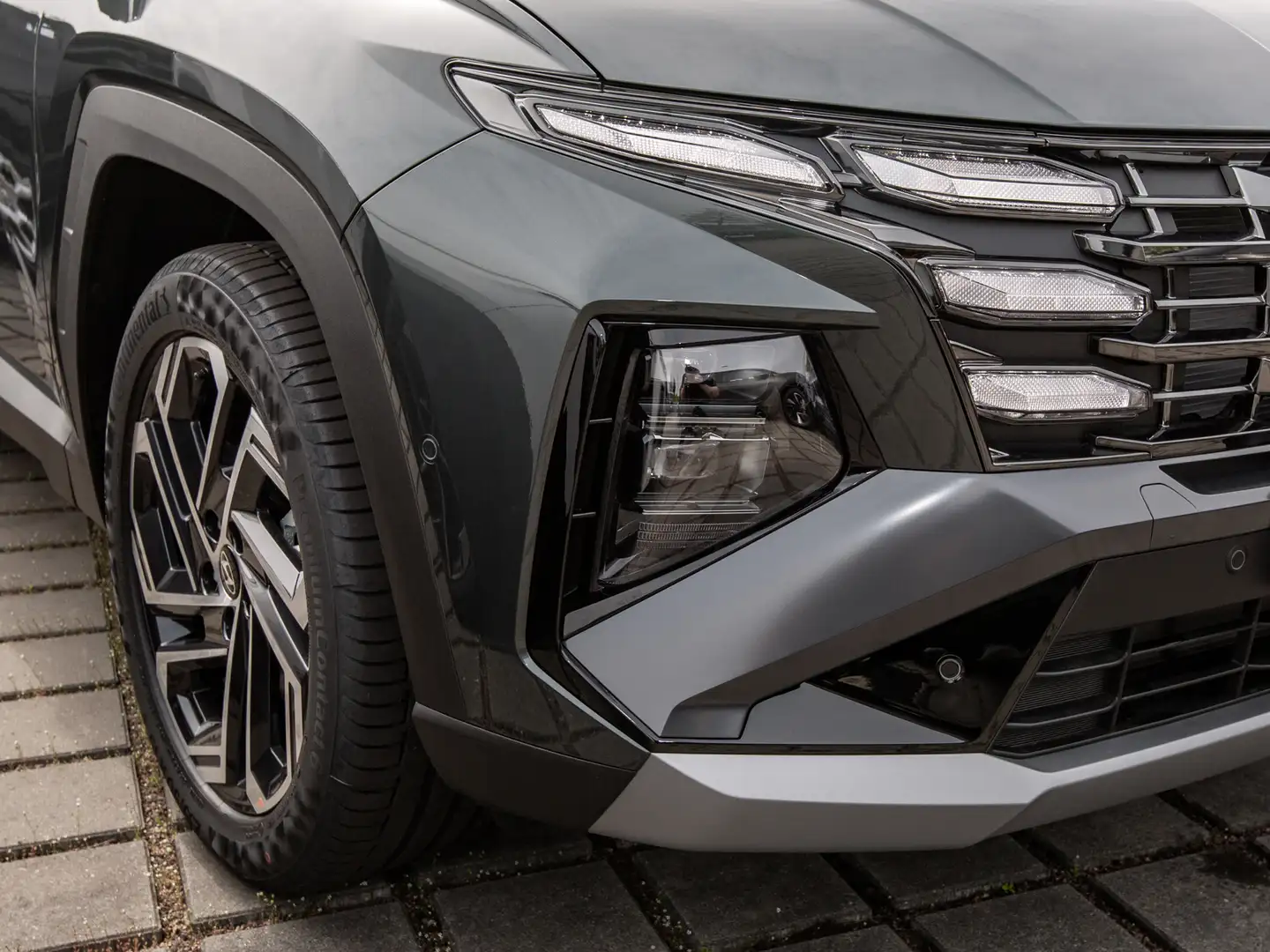 Hyundai TUCSON MildHybrid+NAVI+MATRIX+SOUND+LEDER+SOFORT Grün - 2