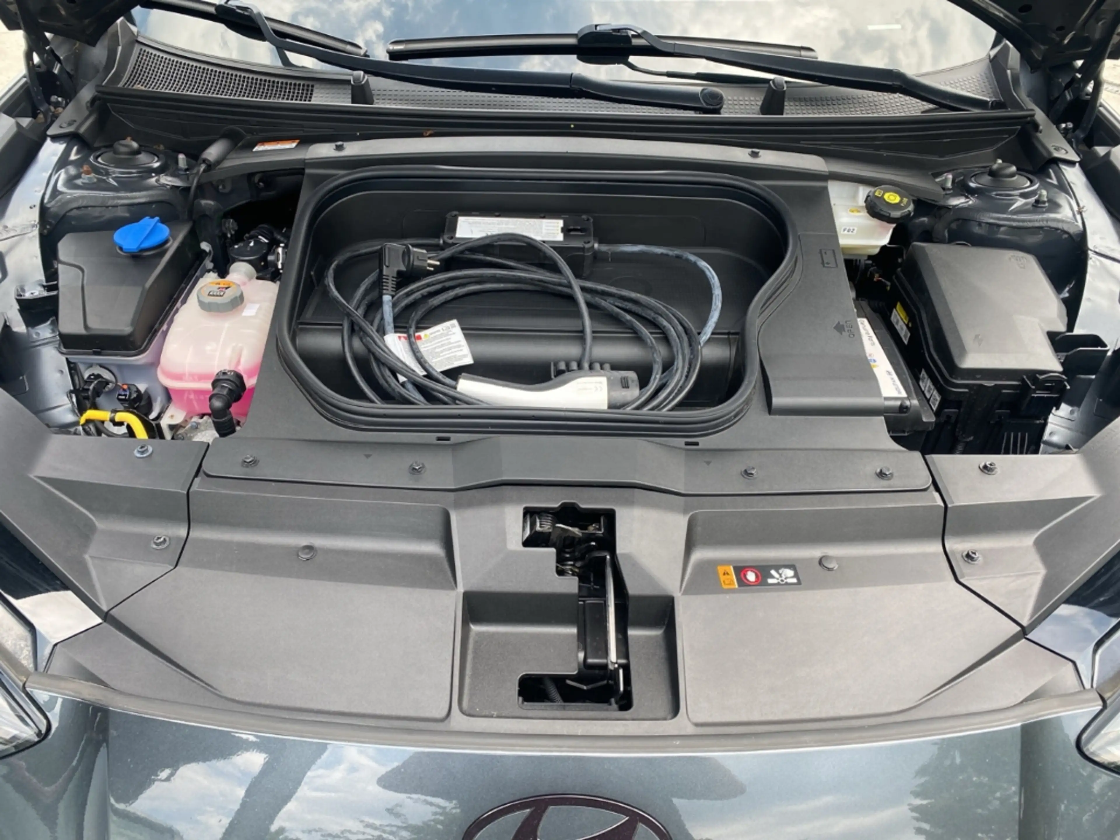 Hyundai IONIQ 6 First Edition 4WD Allradantrieb Memory Sitze — photo 6