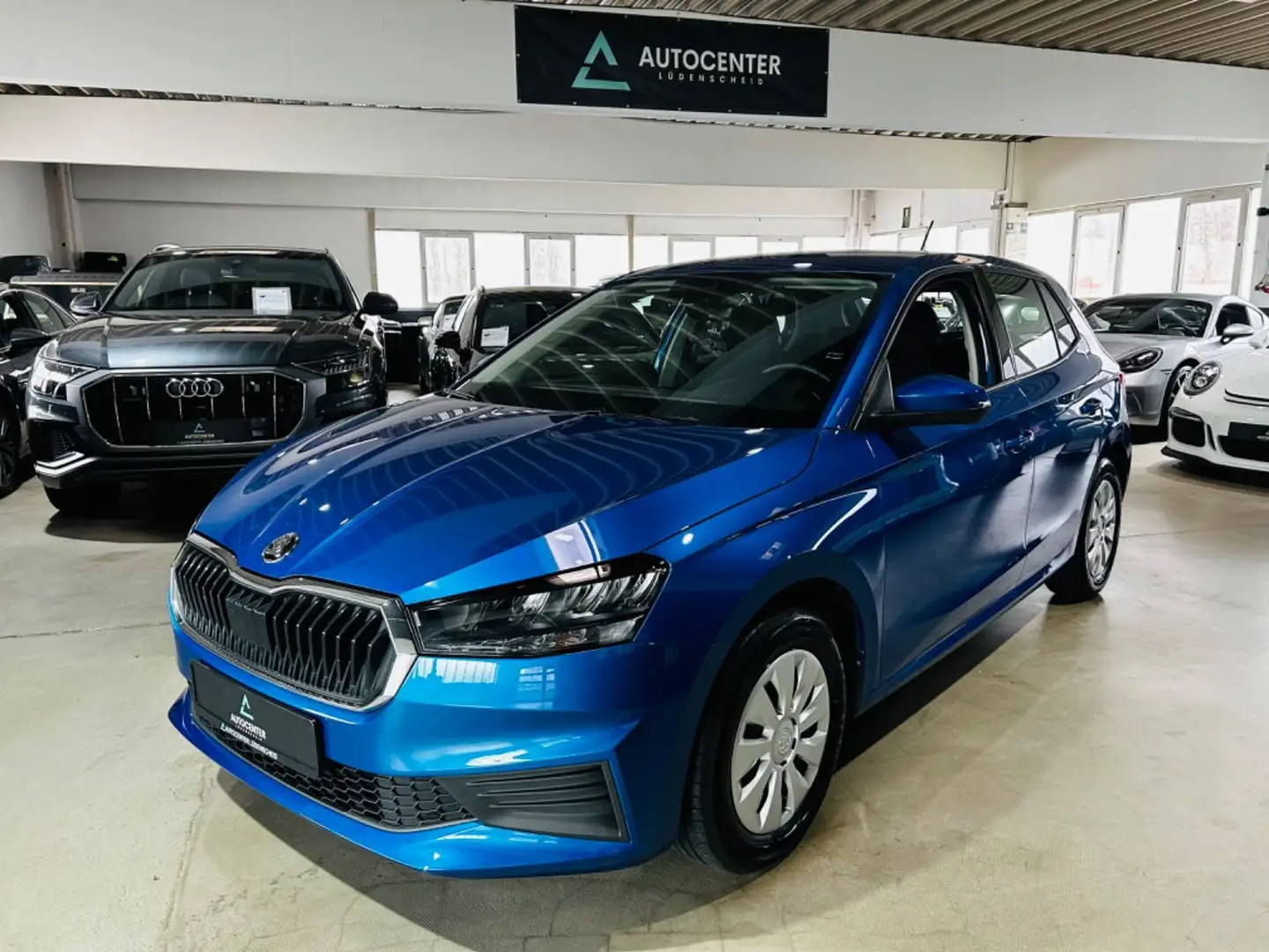Skoda Fabia Ambition *LED*CarPlay*Shz* Bleu - 1