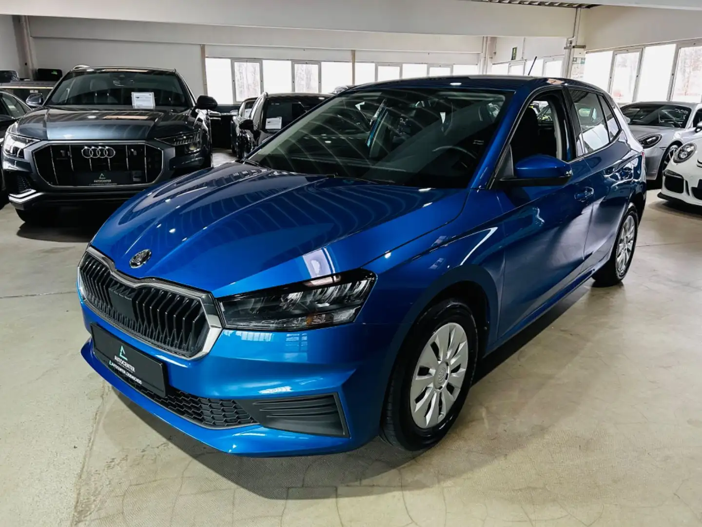 Skoda Fabia Ambition *LED*CarPlay*Shz* Bleu - 2