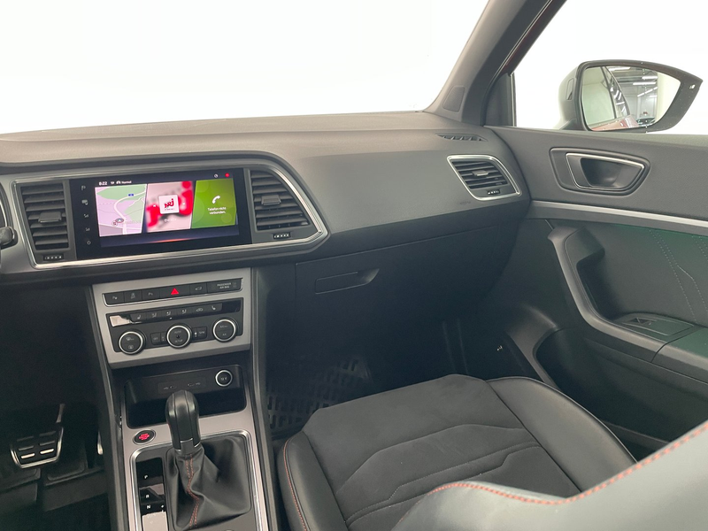 SEAT Ateca FR 2.0 TDI DSG — photo 32