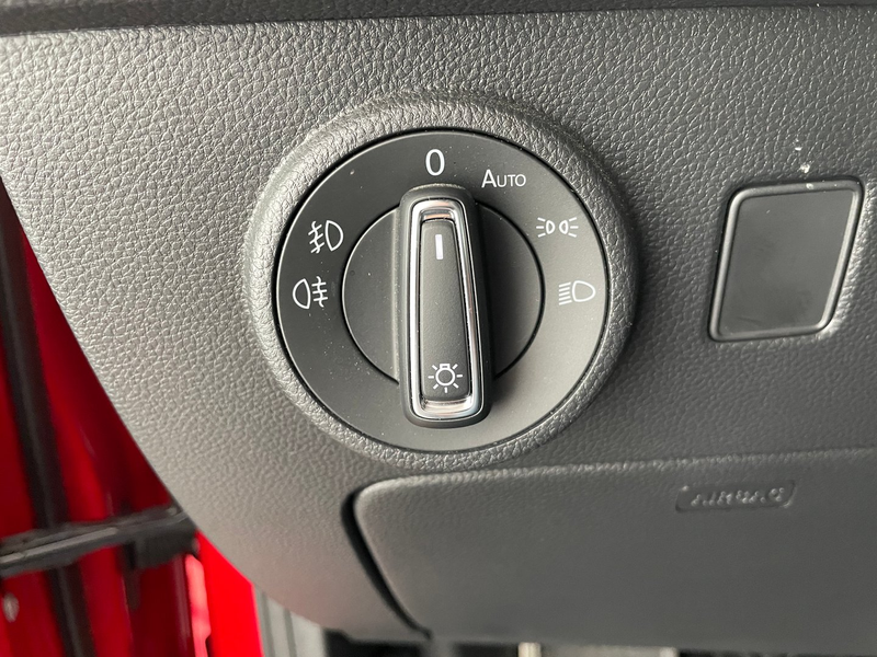 SEAT Ateca FR 2.0 TDI DSG — photo 28