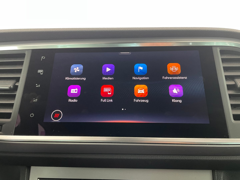 SEAT Ateca FR 2.0 TDI DSG — photo 23