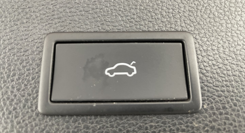 SEAT Ateca FR 2.0 TDI DSG — photo 38