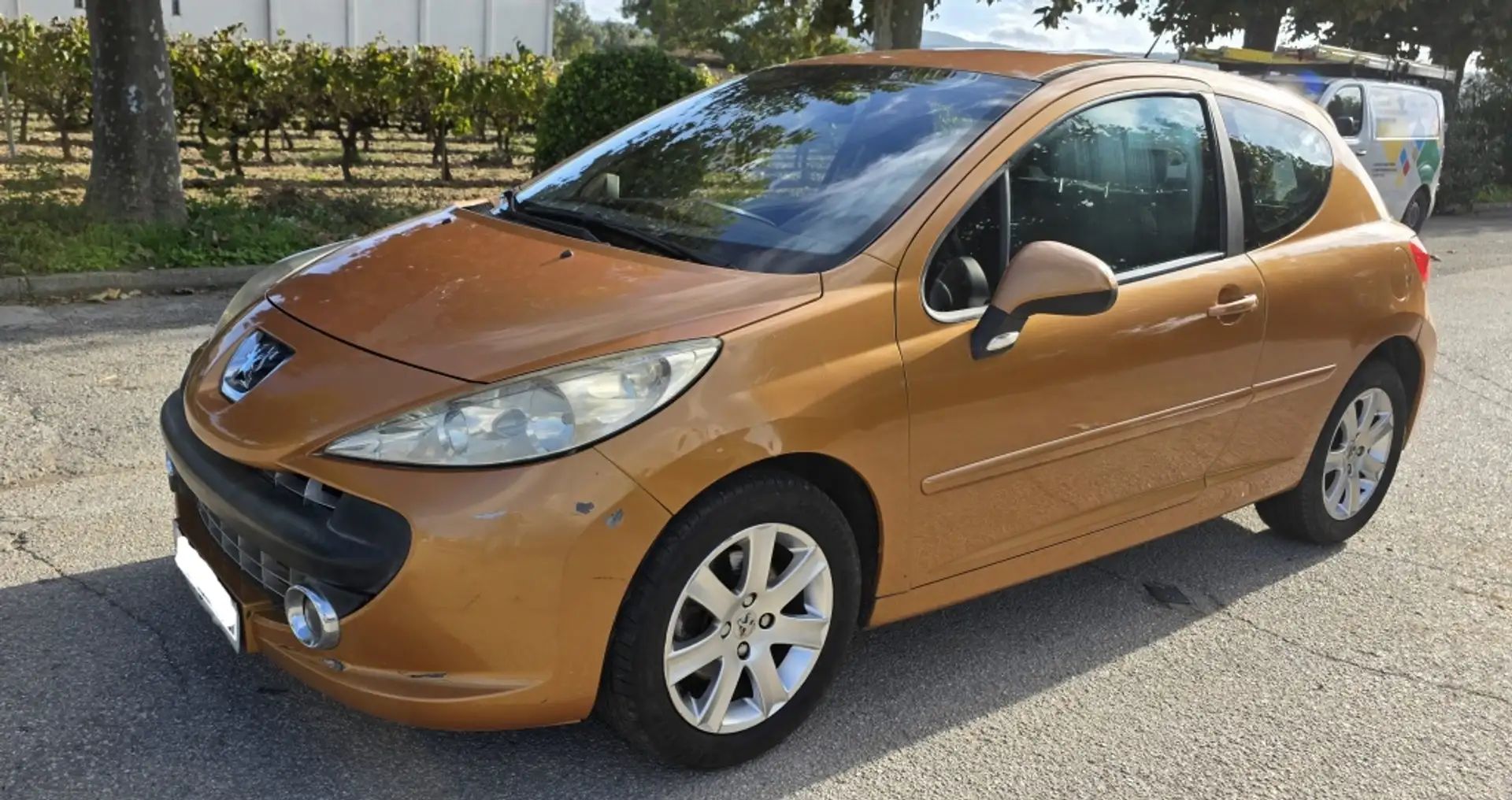 Peugeot 207 1.6 HDI GT 110 Naranja - 1