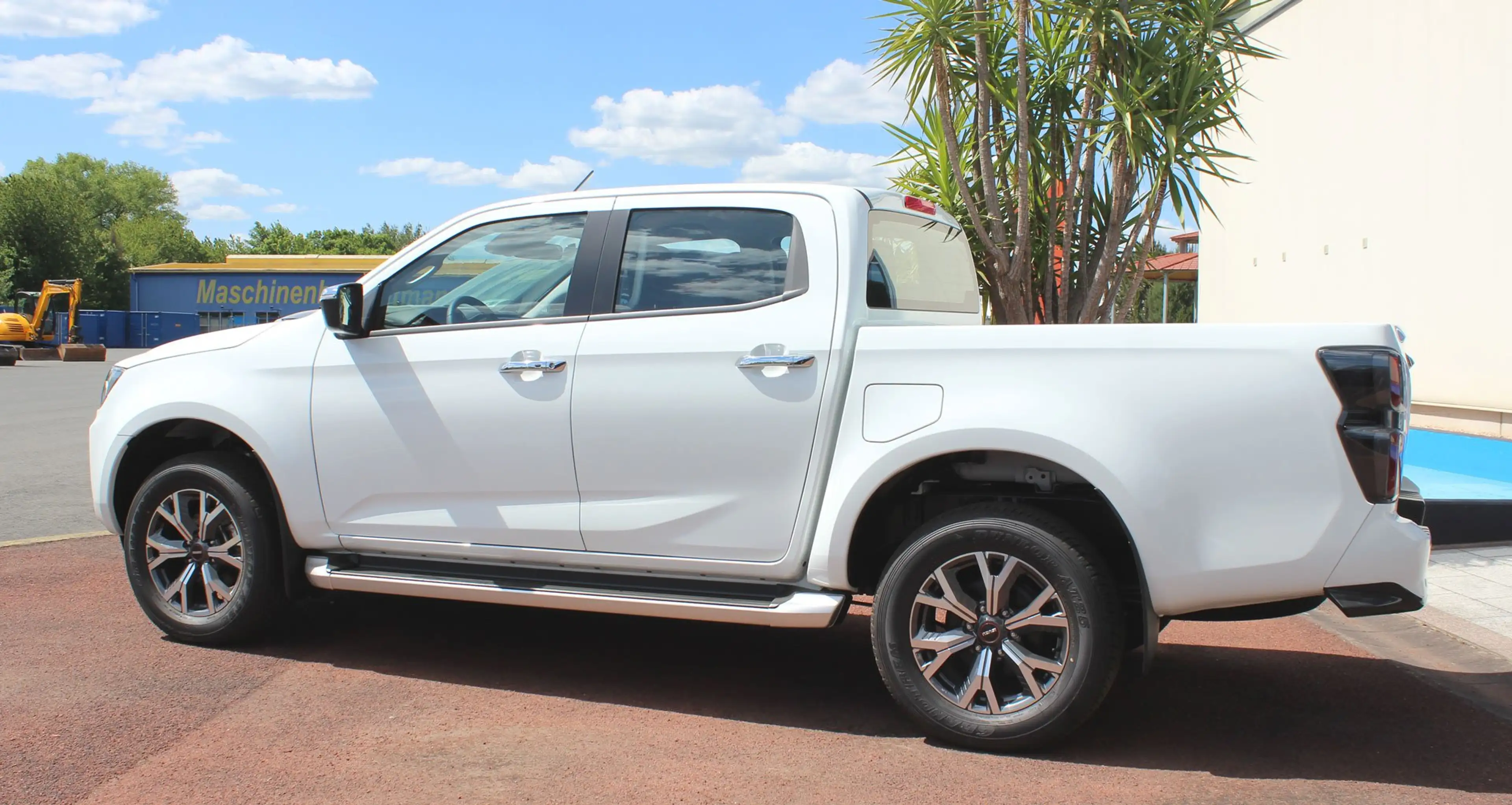 Isuzu D-Max Double Cab LSE 4WD Automatik, Kamera/LED/ SOFORT ! — photo 8