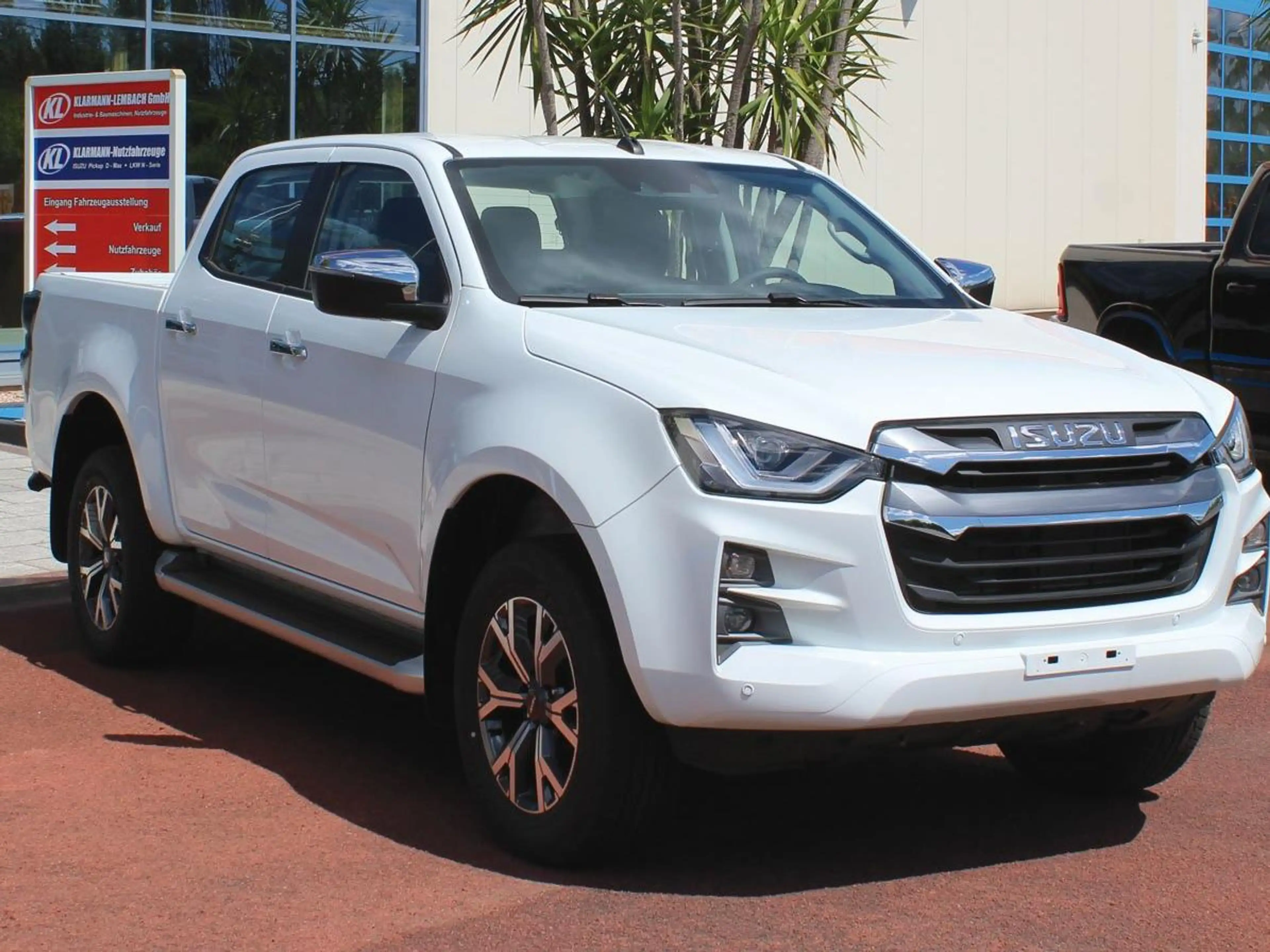 Isuzu D-Max Double Cab LSE 4WD Automatik, Kamera/LED/ SOFORT ! — photo 2