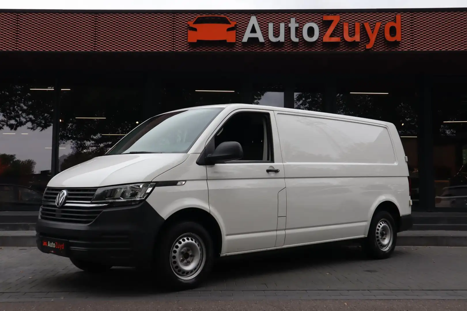 Volkswagen T6 Transporter 2.0 TDI L2H1  150pk Airco / Bluetooth / Radio / Pr Wit - 1