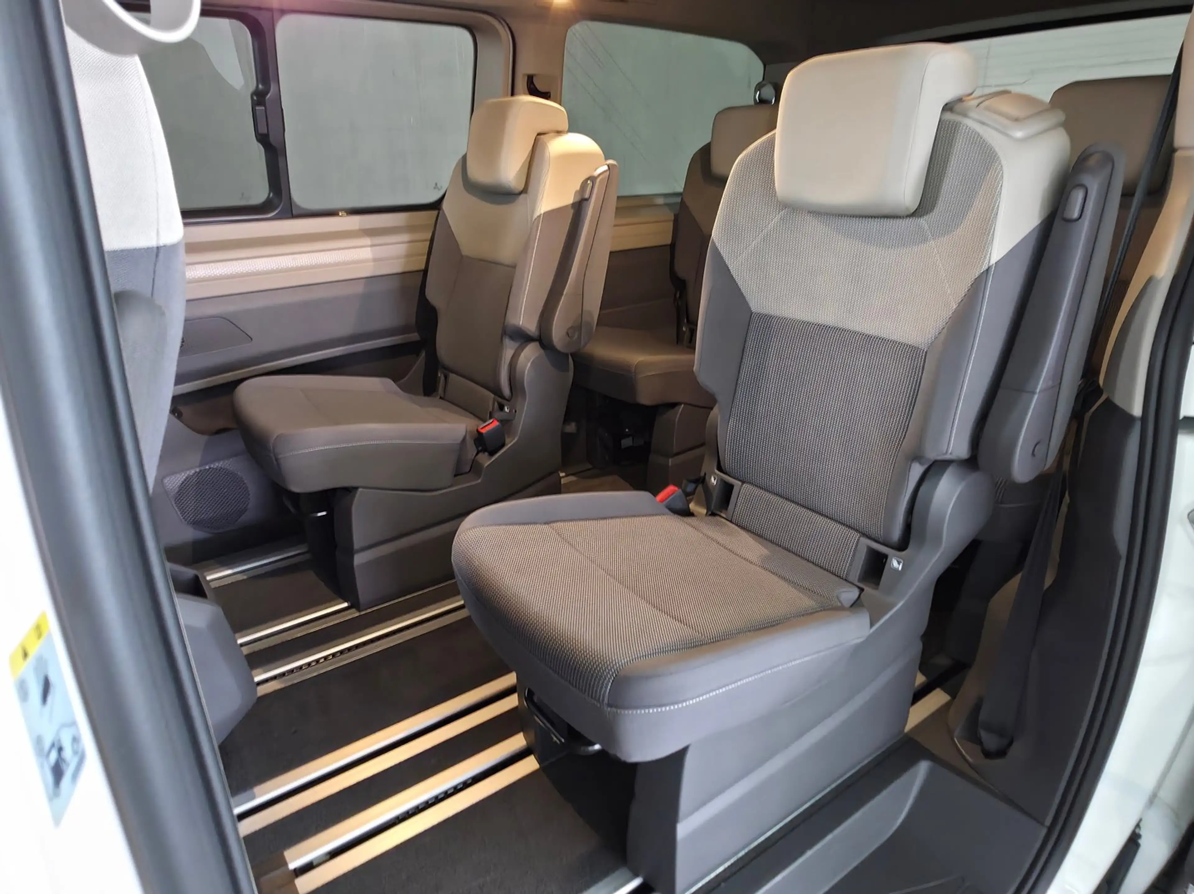 Volkswagen T7 California VW Multivan T7 California TDI — photo 14