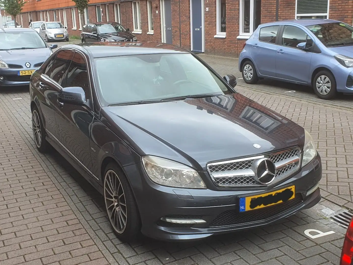 Mercedes-Benz C 350 7G-TRONIC Avantgarde Grey - 1