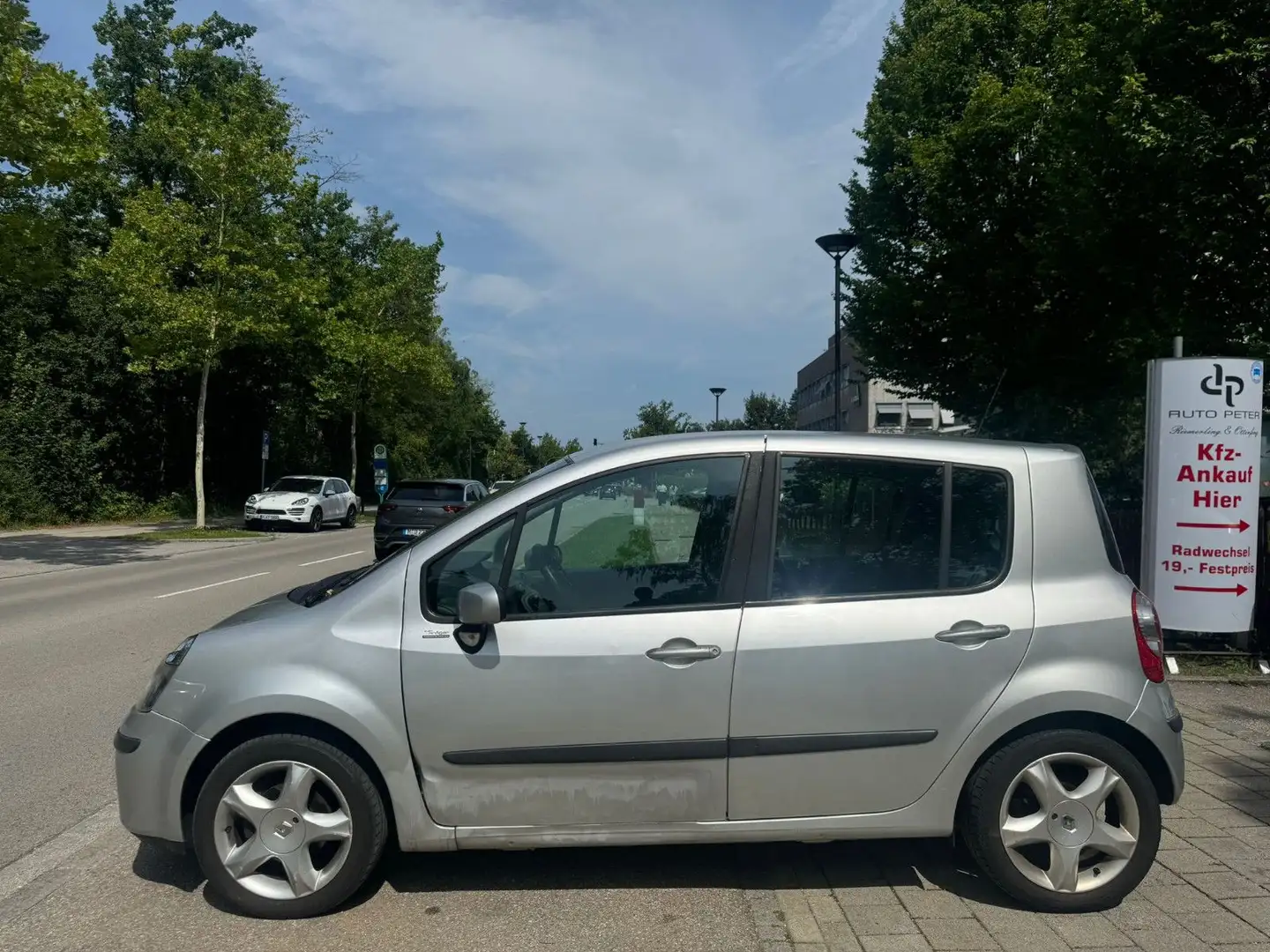 Renault Modus 20 Jahre AKTION 2,0 % Finanzierung Grau - 2
