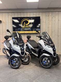 Piaggio MP3 310 HPE 2025 EURO5+ SPORT 4 JAAR FABRIEKSGARANTIE!