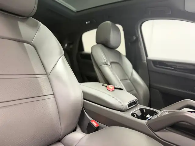 Porsche Cayenne E-Hybrid Coupe * Erstbesitz* Pano * Luft * HuD* Ansicht 27