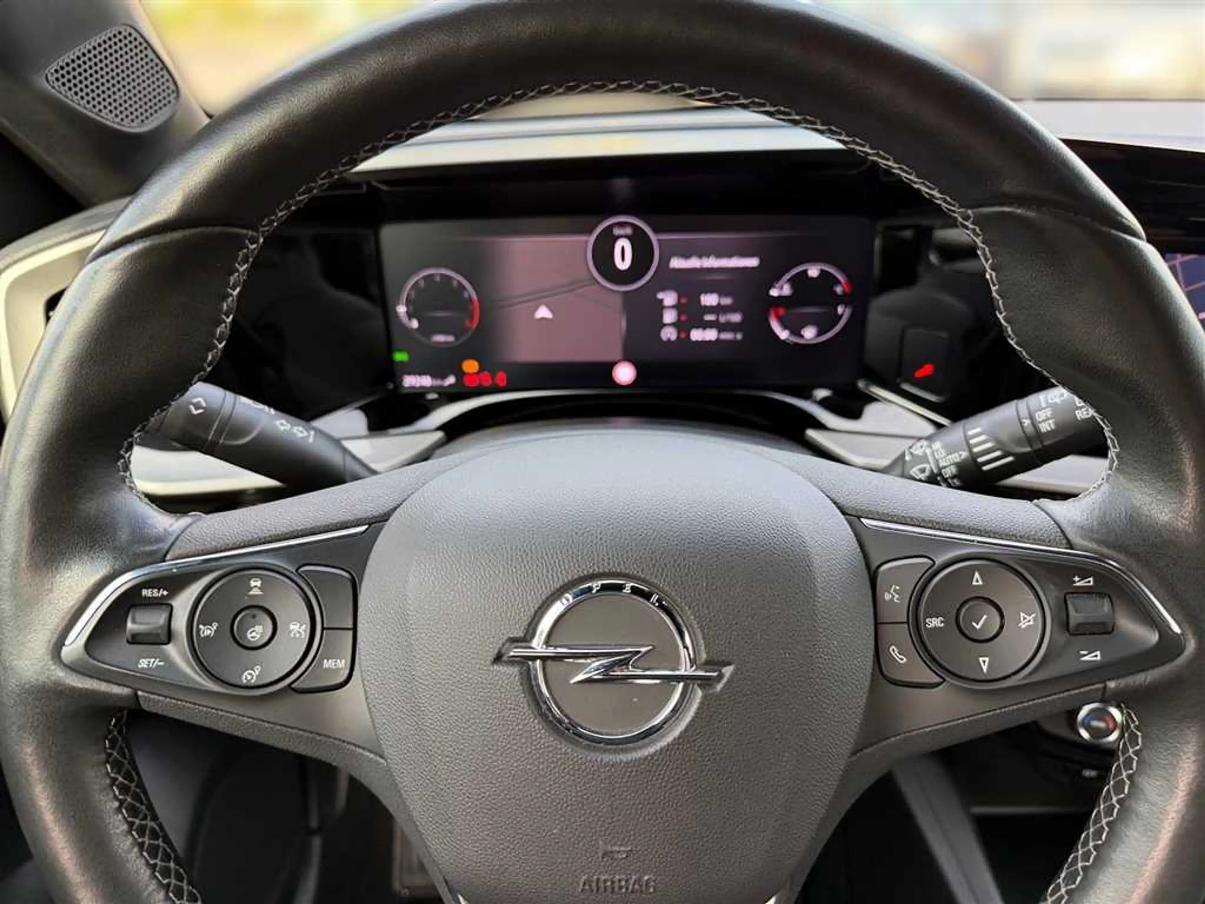 Opel Mokka Ultimate 1.2   Navi Carplay PDC Kamera Sitz-u.Lenk — photo 13