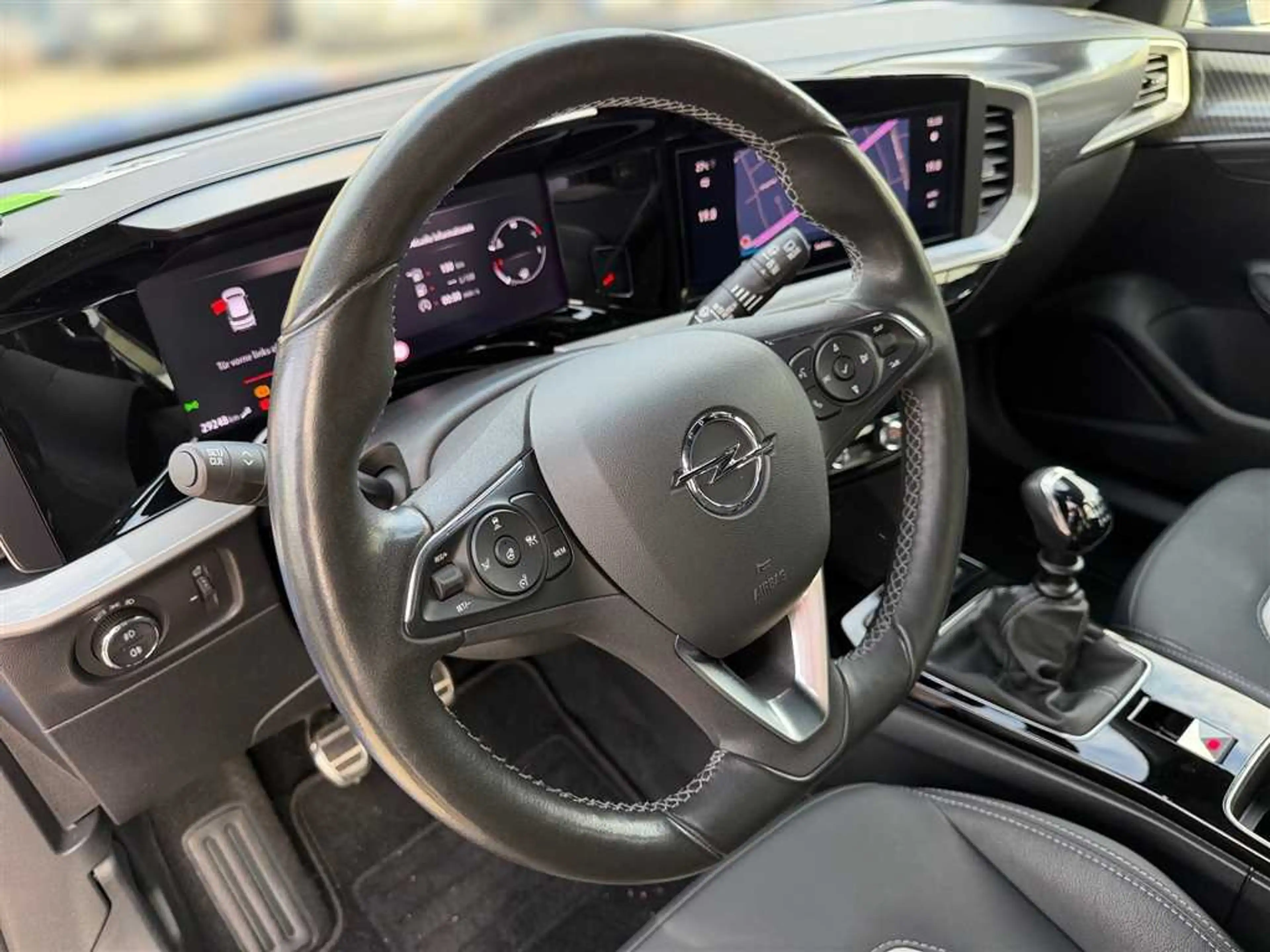 Opel Mokka Ultimate 1.2   Navi Carplay PDC Kamera Sitz-u.Lenk — photo 10