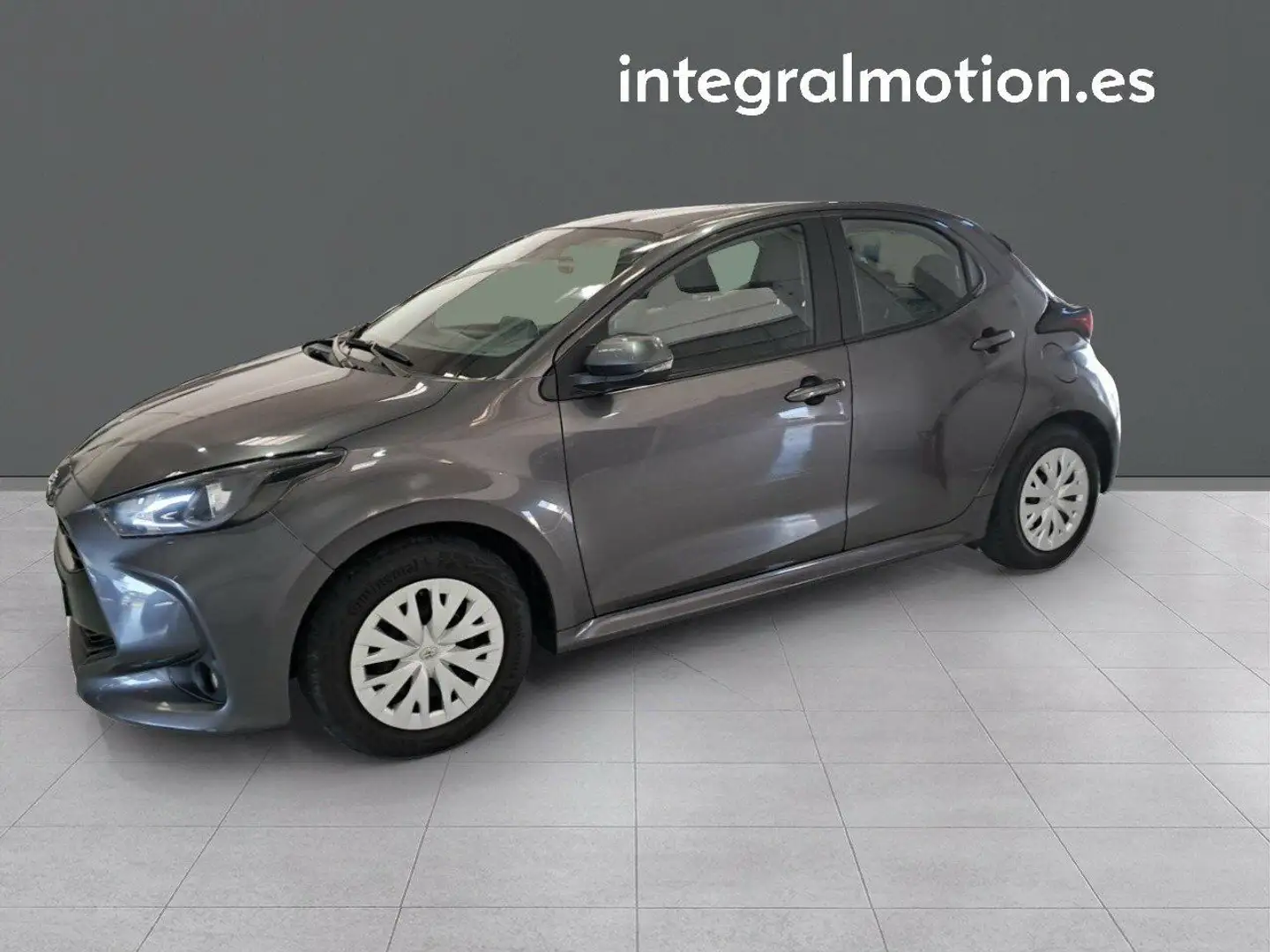 Toyota Yaris 1.0 Business Gris - 1