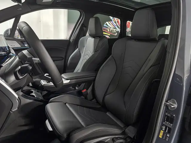BMW 2 Series view 9