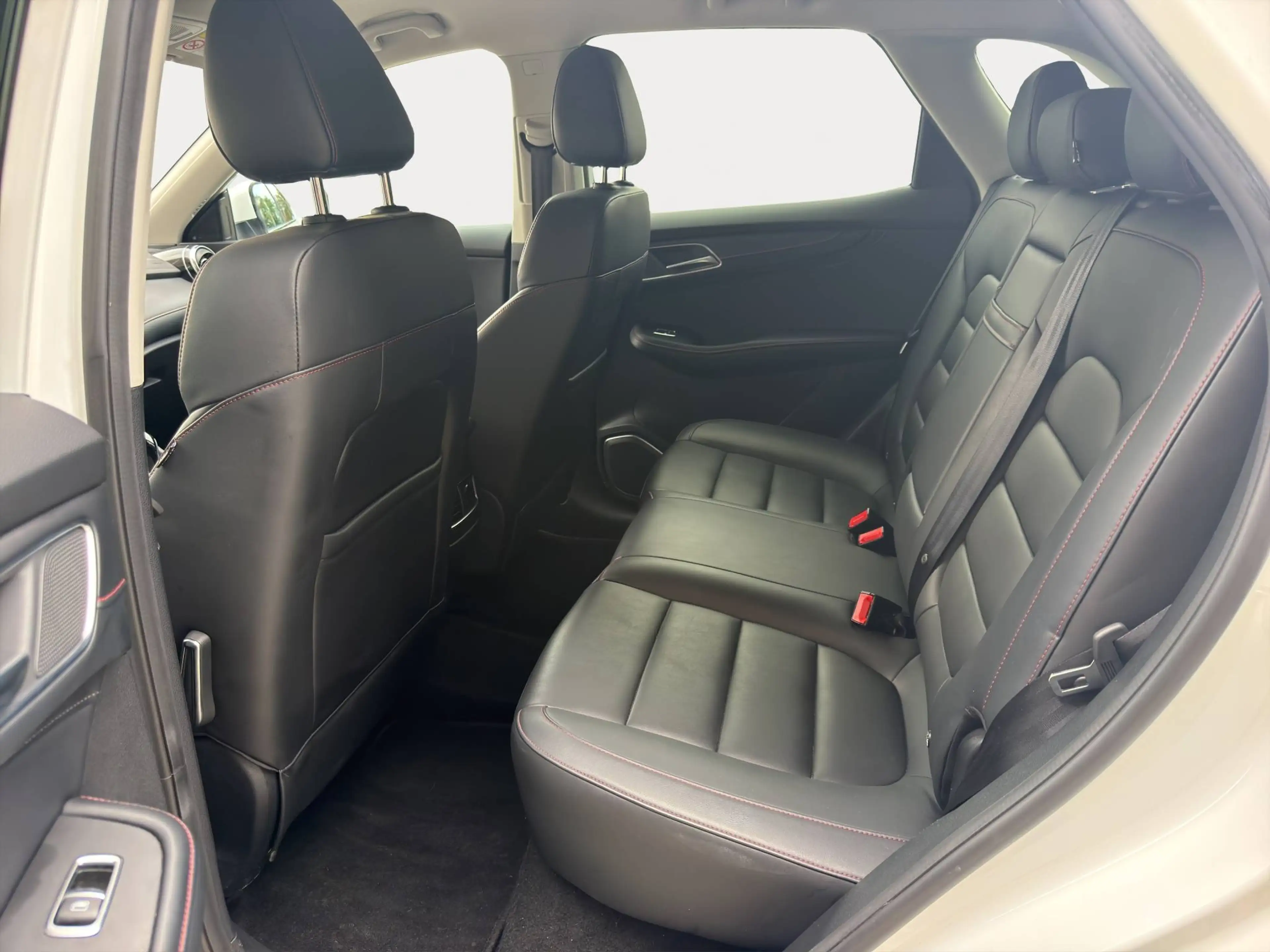 MG HS HS 1.5 T-GDi Comfort DCT — photo 13