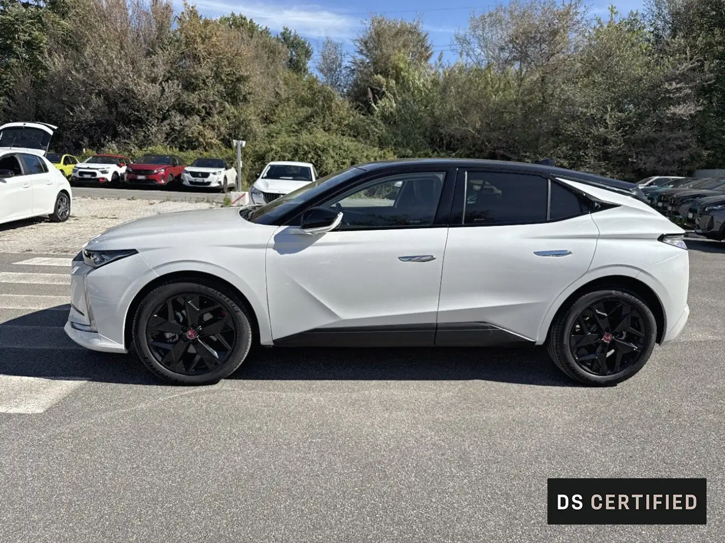 DS Automobiles DS 4 BlueHDi 130 Automatico PerformanceLine+ Biały - 2