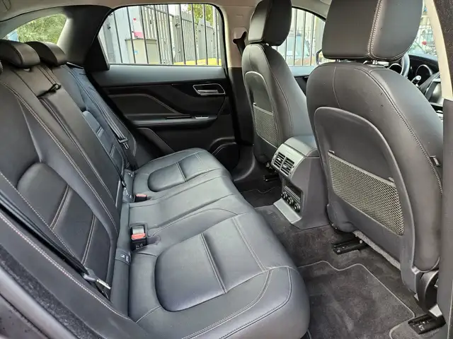 Jaguar F-Pace view 11