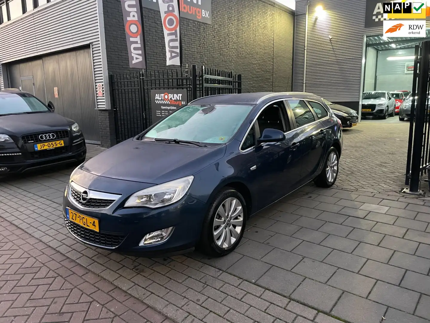 Opel Astra Sports Tourer 1.4 Turbo Cosmo 1e EigenaarTrekhaak Blau - 1