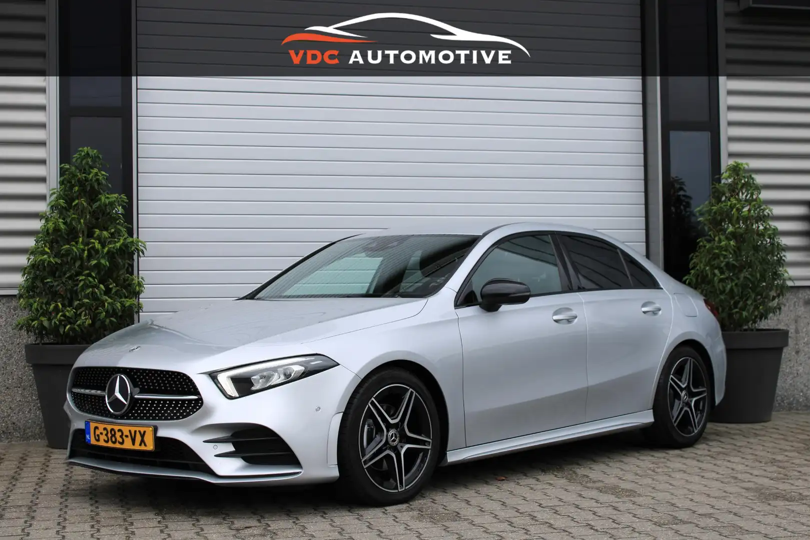 Mercedes-Benz A 180 AMG Camera | Sfeerverlichting | Night | Trekhaak | Gris - 1