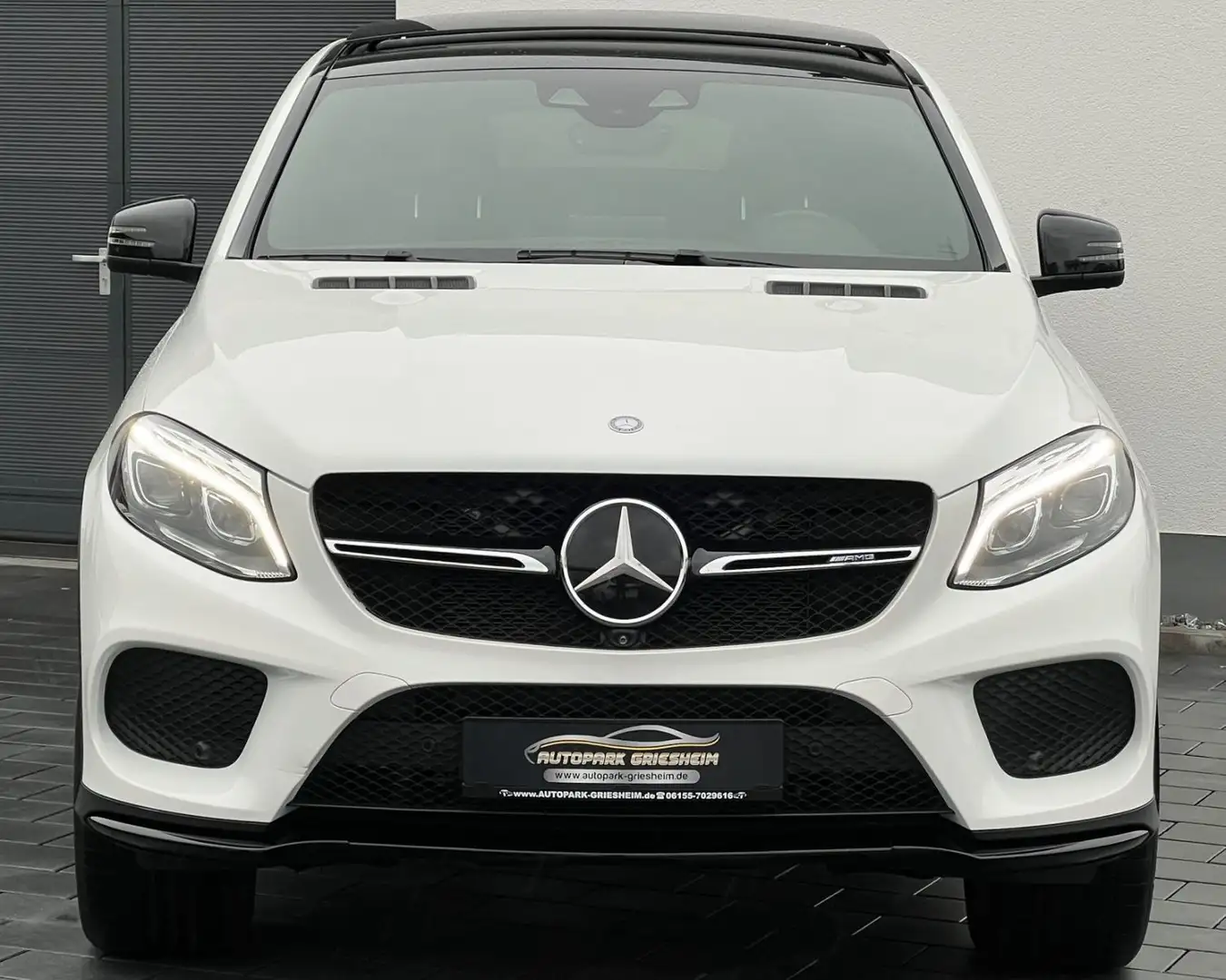 Mercedes-Benz GLE 43 AMG Coupe 4M*CARBON*VOLL*NAVI*PANO* White - 2